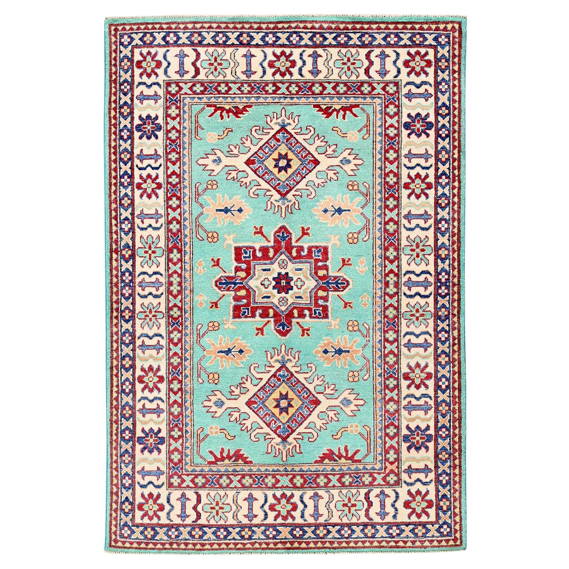 4'x5'10" Aqua Green Kazak with Tribal Medallions Design Tapis de laine noué à la main