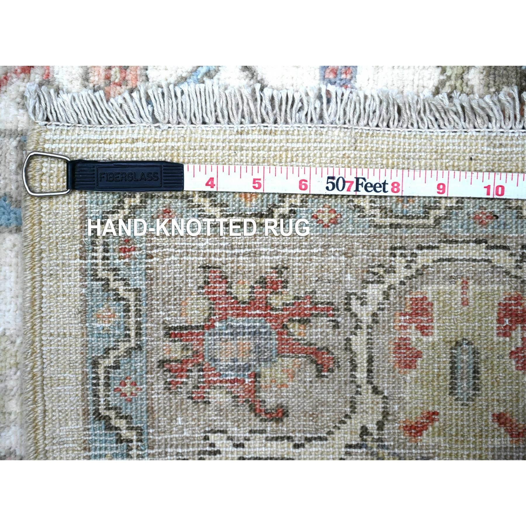4'x5'10 Tapis en laine fine grise Aryana Bidjar Garus Design Knots Rugs Neuf - En vente à Carlstadt, NJ