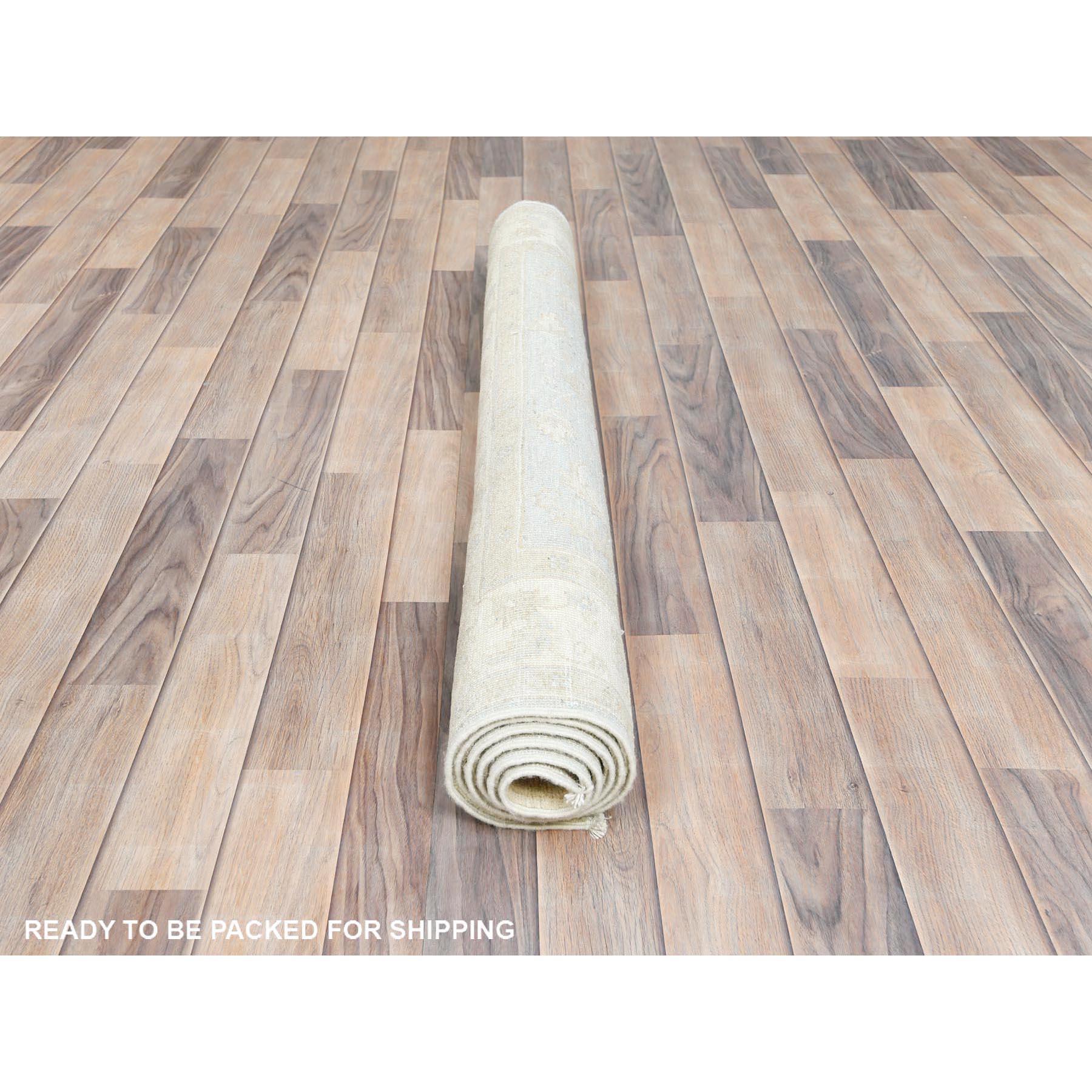 Noué à la main 4'x5'10