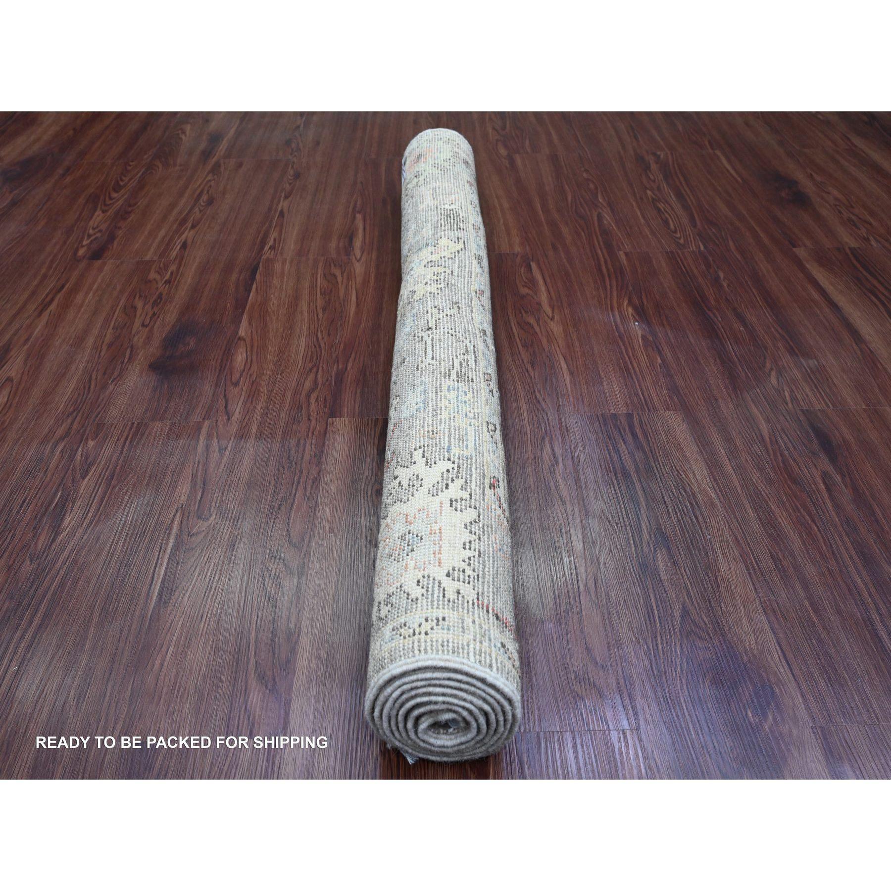 Hand-Knotted 4'x5'10