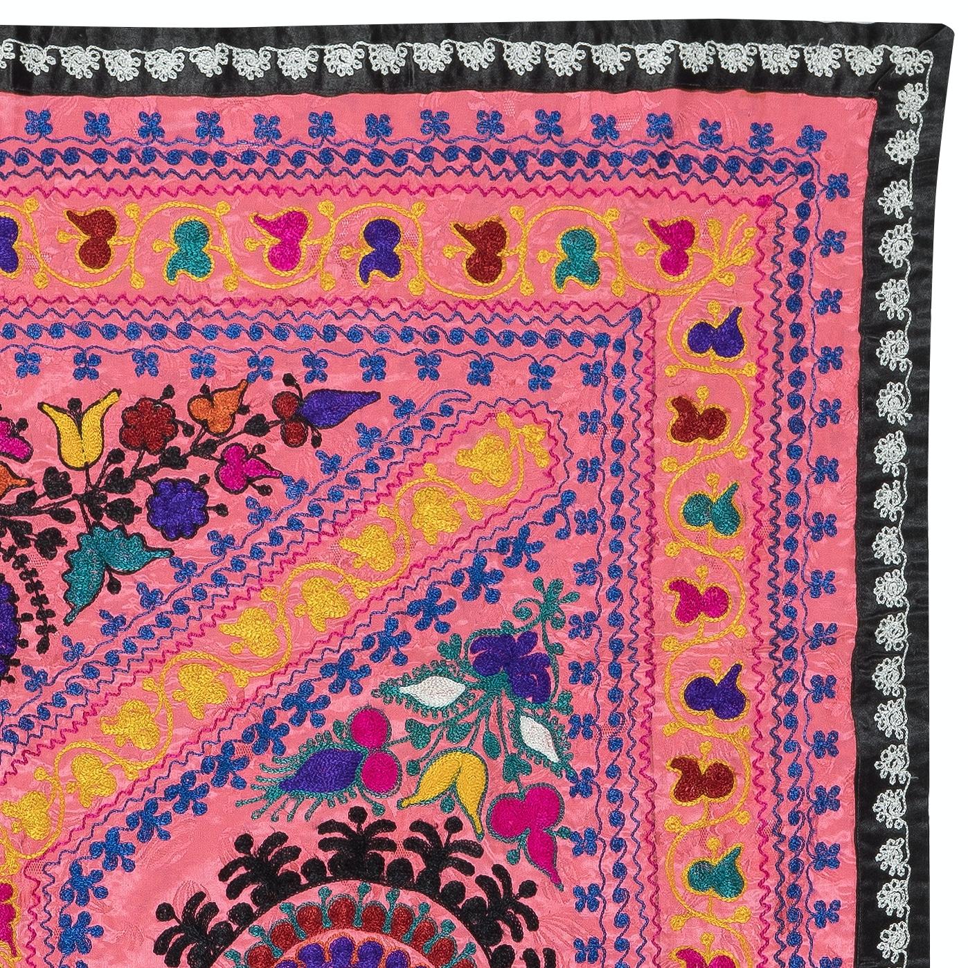 Suzani 4x5.4 Ft Embroidered Silk Cotton Wall Hanging. Pink Bed Cover. Modern Tablecloth For Sale
