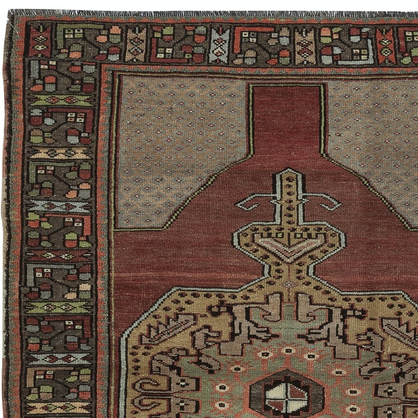 Turco Tappeto turco vintage fatto a mano con medaglione, 4x5.4 Ft, unico nel suo genere. Tutta la lana in vendita