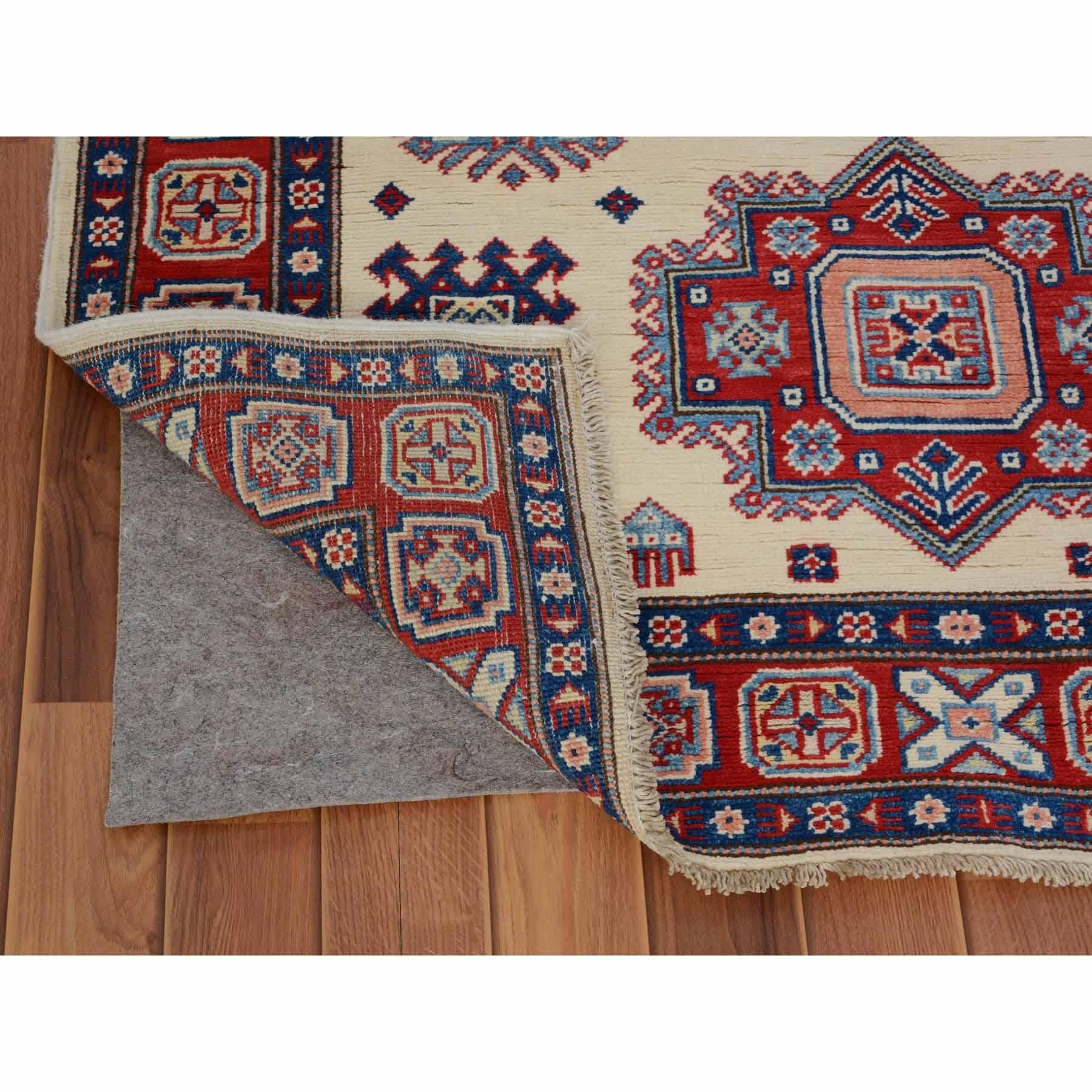 Afghan 4'x5'6