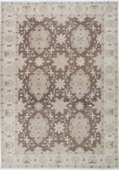 4x5.7 ft Handknotted Brown, Ivory Area Rug. Traditional Floral Design Accent Rug