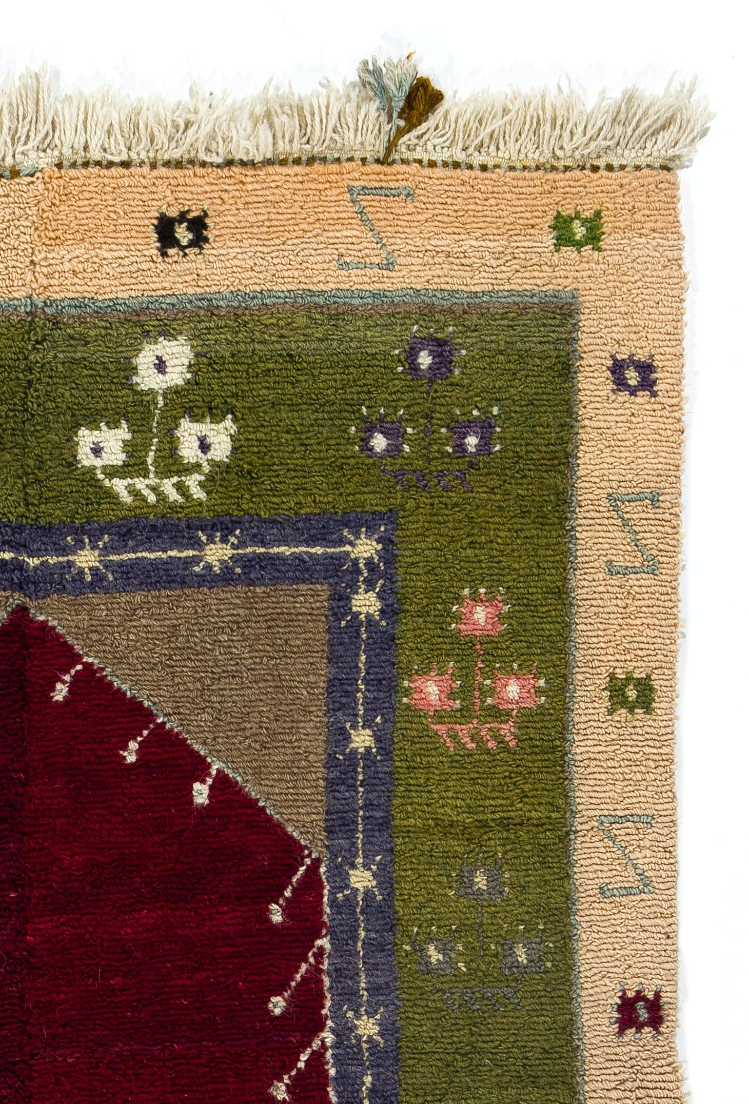 Tulu Tappeto di lana tulù anatolico vintage fatto a mano con design ad arco 4x5.8 ft in vendita