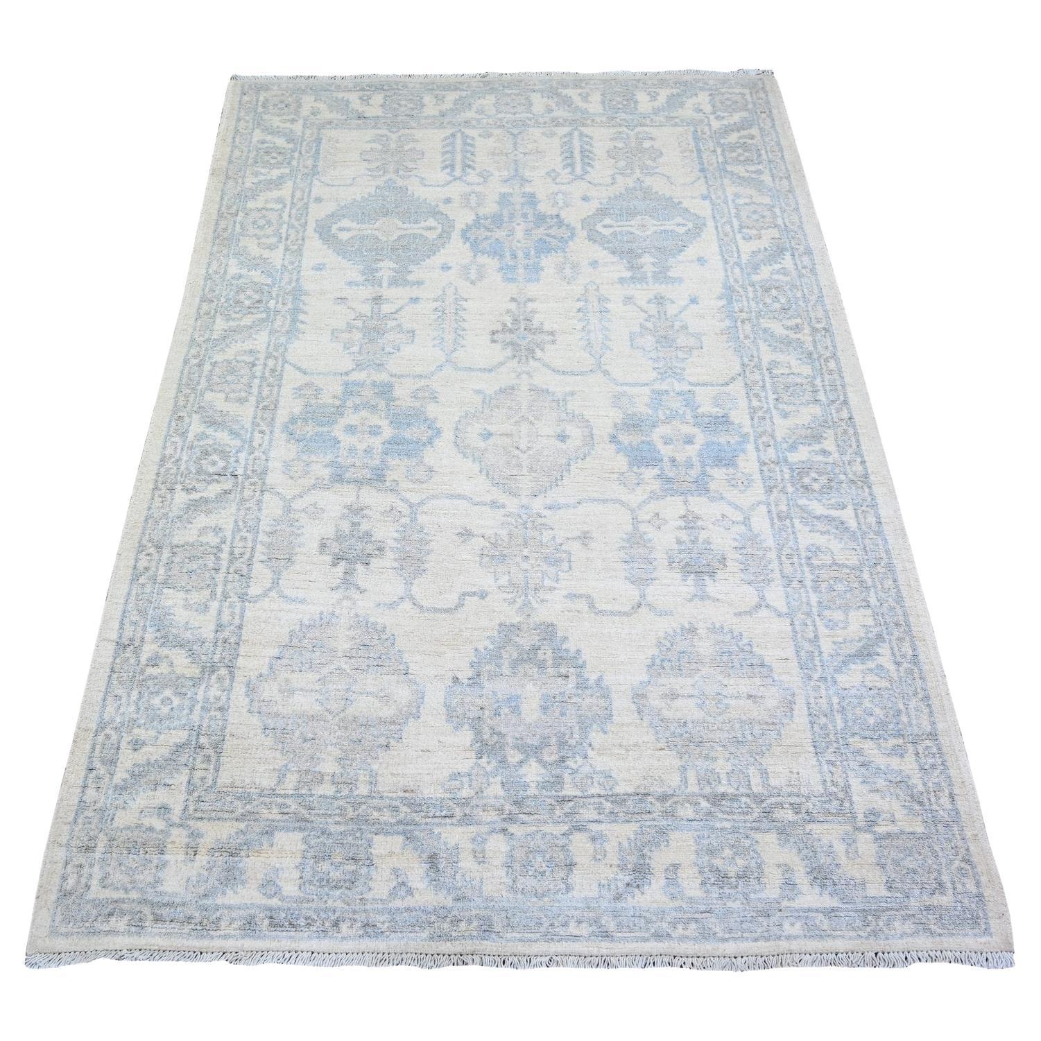 4
x5
9" Kommerzieller Weißer Feiner Peshawar Wolle Handgeknüpfter Orientteppich