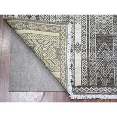 4'x5'9" Taupe Brown, Finer Peshawar Wool Hand Knotted Oriental Rug