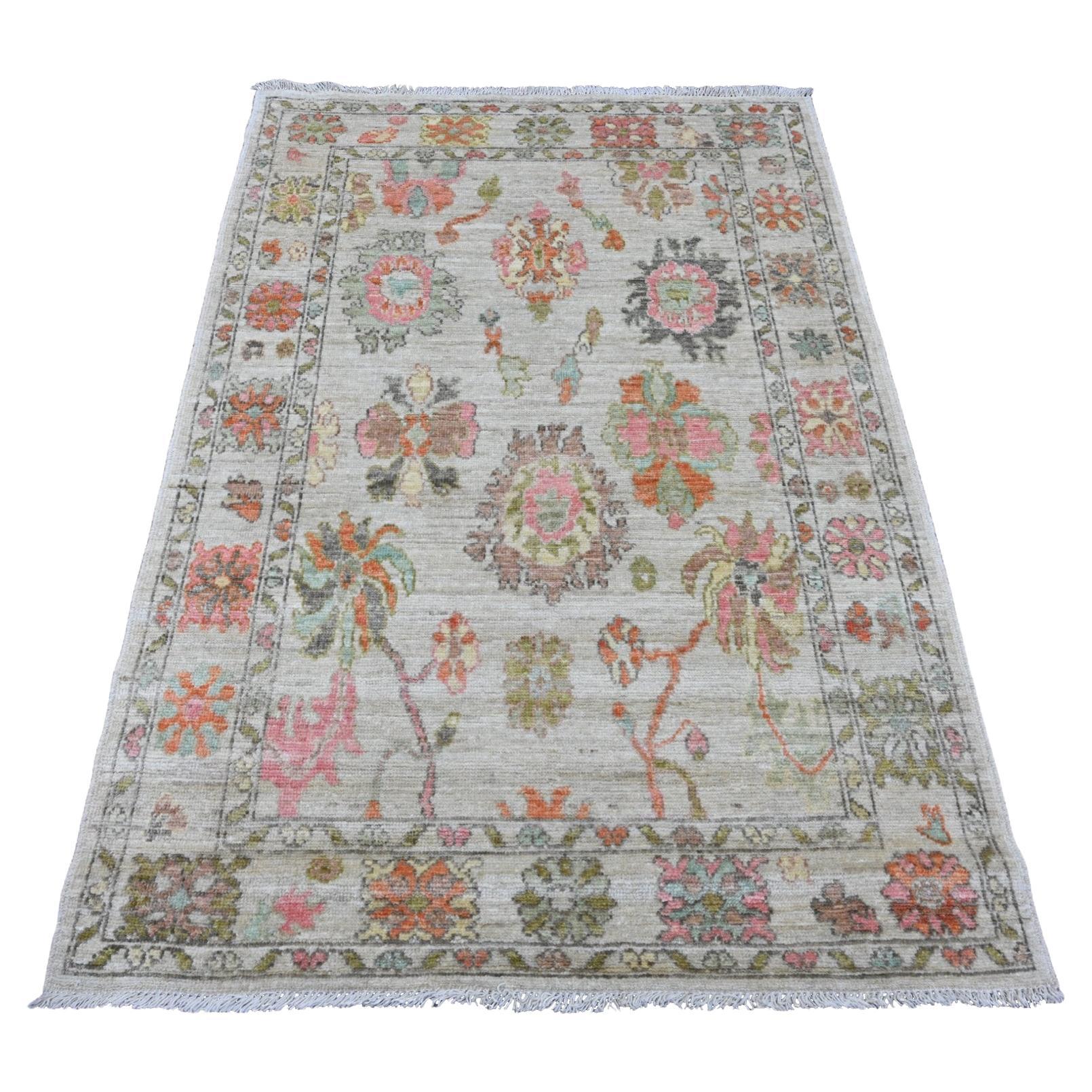 4'x5'9" White Afghan Angora Oushak Leaf Pattern Hand Knotted Wool Oriental Rug
