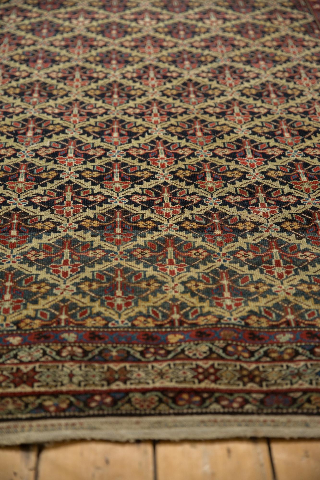 Early 20th Century Antique Fine Malayer Rug For Sale