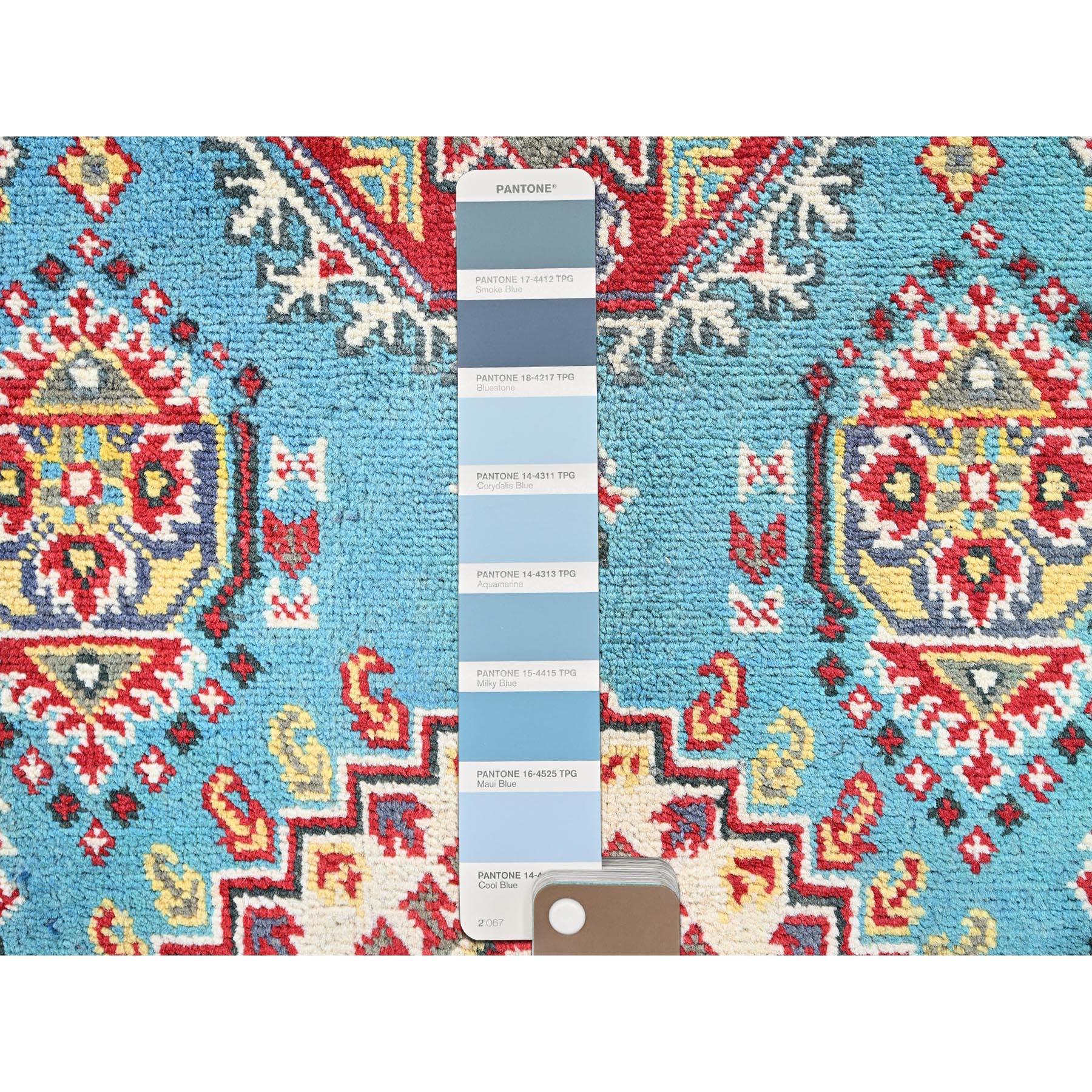 Noué à la main 4'x6' Blue Kazak with Geometric Medallions Design Hand Knotted Soft Wool Rug en vente