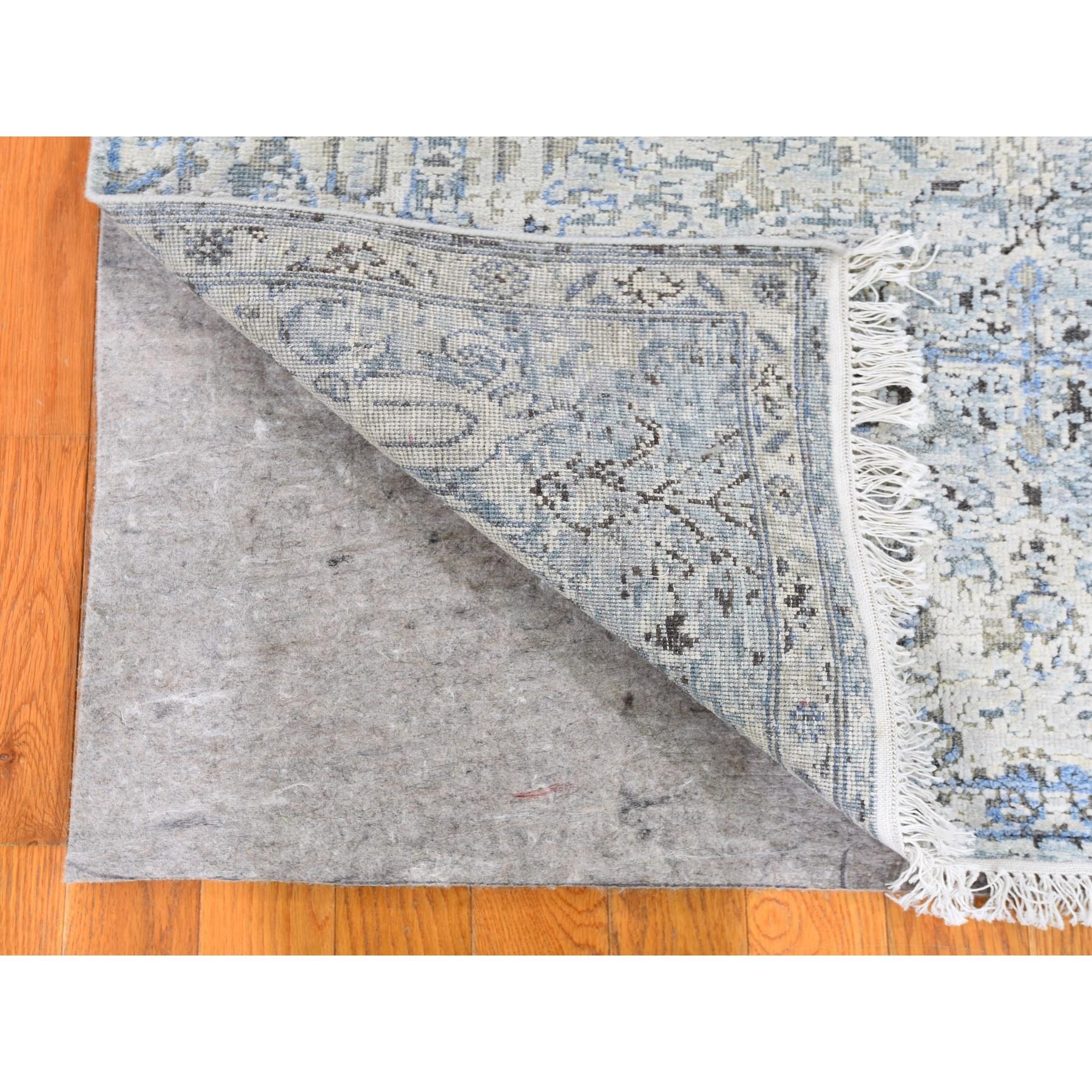 Noué à la main 4'x6' Tapis Oushak noué à la main, bleu, pure soie et laine texturée, vieillie en vente