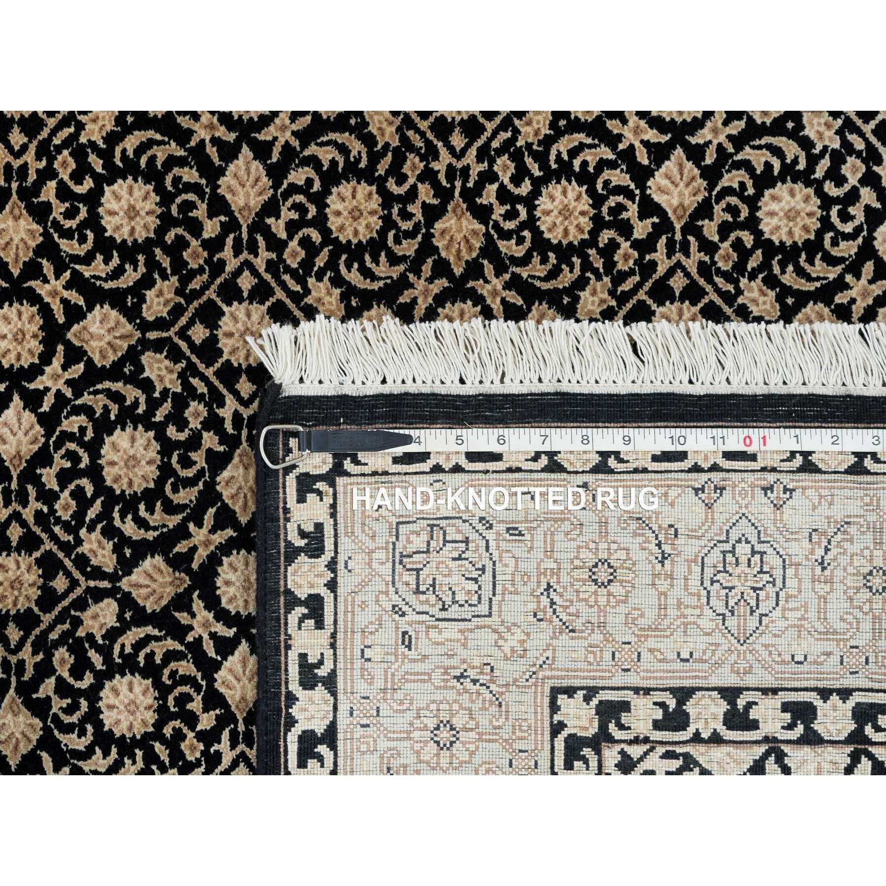 4'x6' Eerie Schwarz, Herati Design, 250 KPSI Wolle Handgeknüpft Teppich im Angebot 3