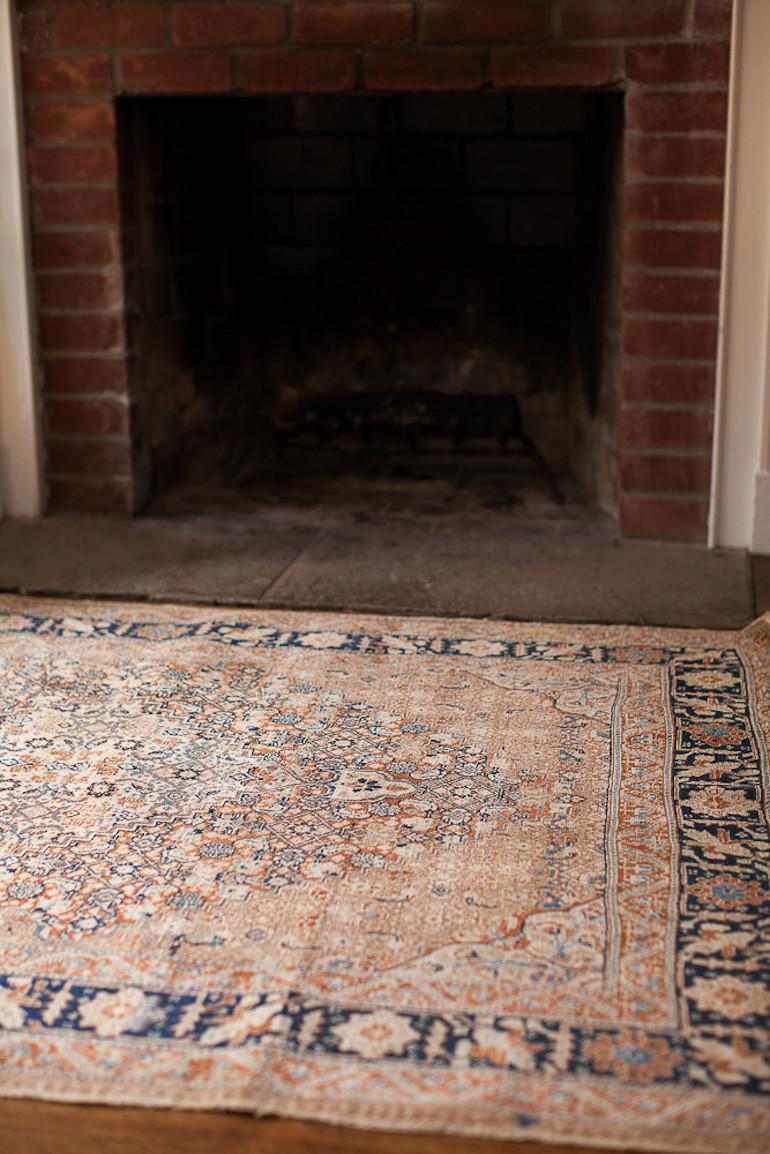 Antiker Täbriz-Teppich (Tabriz) im Angebot