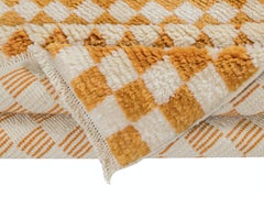 4x6 Ft Hand-knotted Checkered Design Tulu Rug in Orange and Beige. 100% Wool