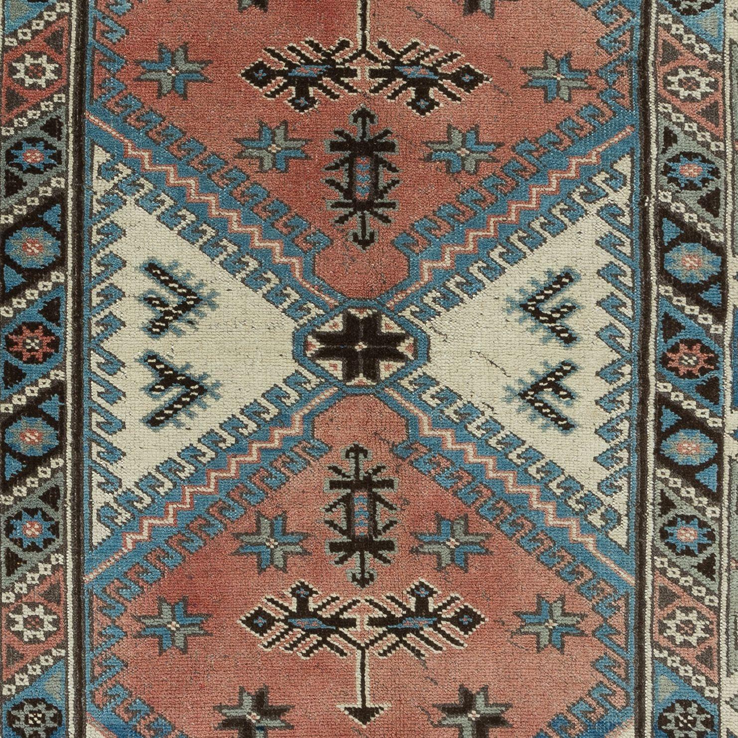 4x6 Ft Unique Vintage Handmade Turkish Area Rug with Geometric Patters, All Wool In Good Condition For Sale In Philadelphia, PA