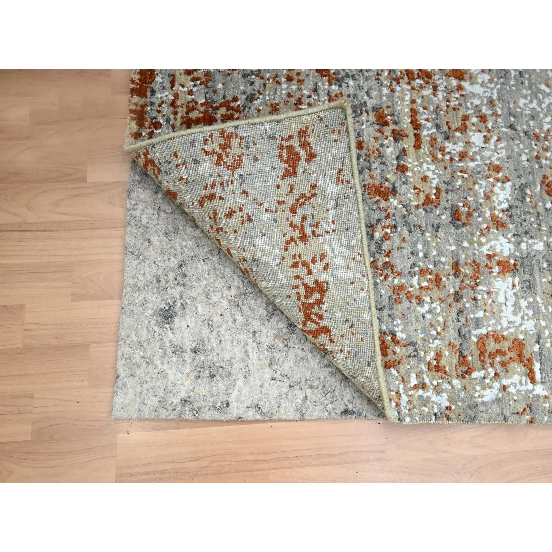 Modern 4'x6' Gray Persian Knot Abstract with Galaxy Design Hand Knotted Wool Rug For Sale