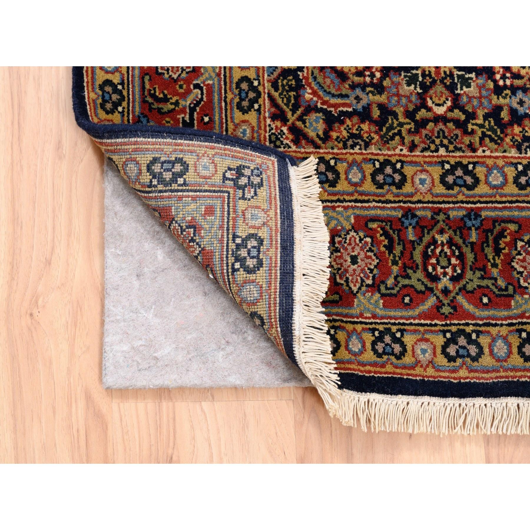 Médiéval 4'x6' Ink Black Tapis en laine noué à la main All Over Herat Design et filé à la main en vente