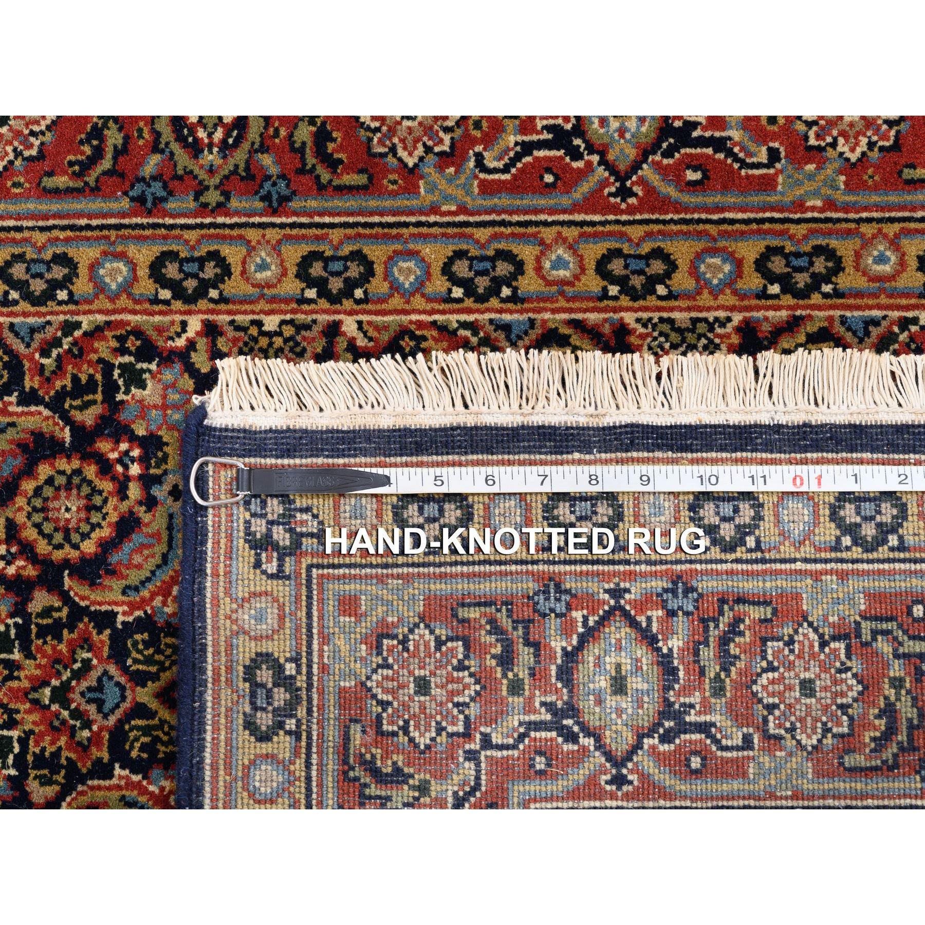 Soie 4'x6' Ink Black Tapis en laine noué à la main All Over Herat Design et filé à la main en vente