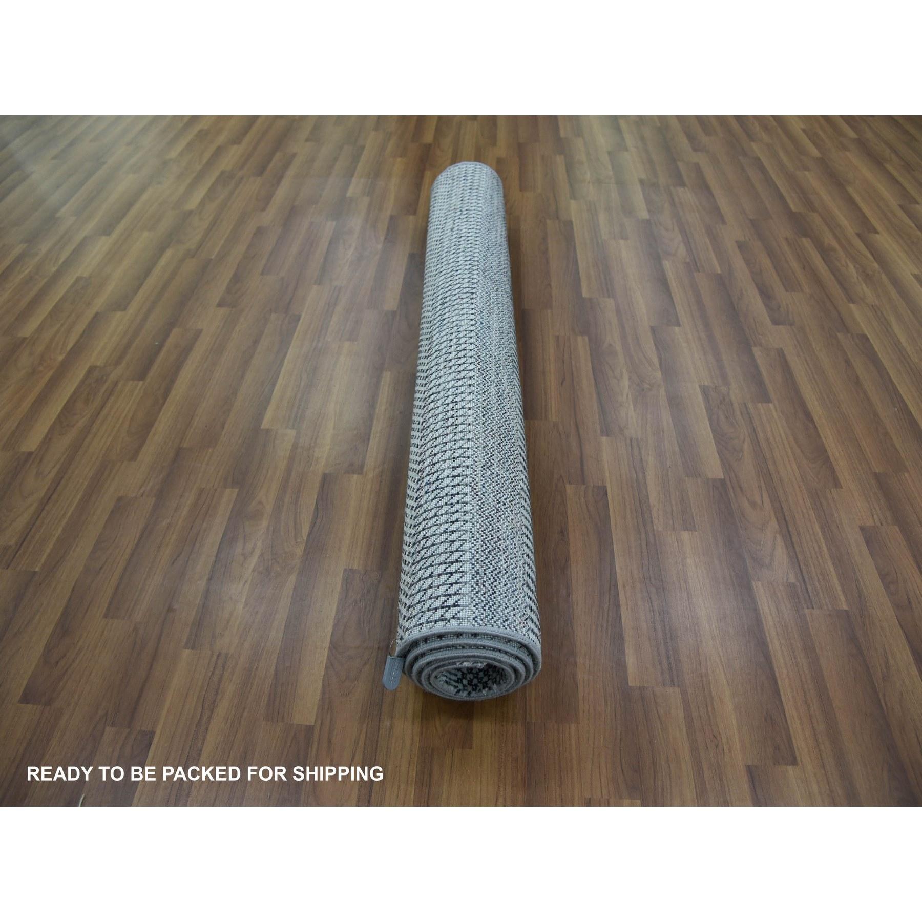 Annodato a mano 4'x6' Avorio, Tappeto Gabbeh in lana e seta annodato a mano con disegno di erba moderna in vendita