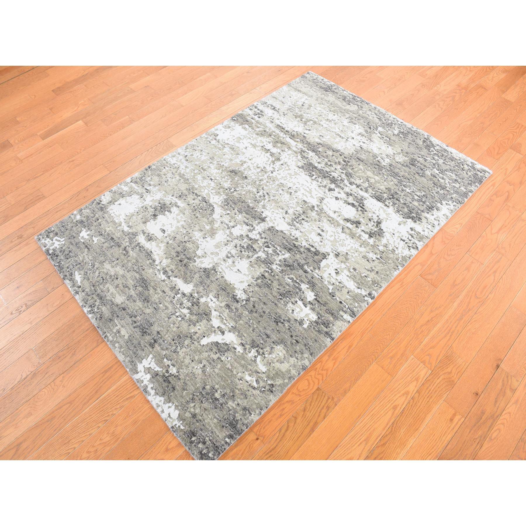 Moderne 4'x6' Laurel Green Abstract Galaxy Design Wool Tapis noué à la main en vente