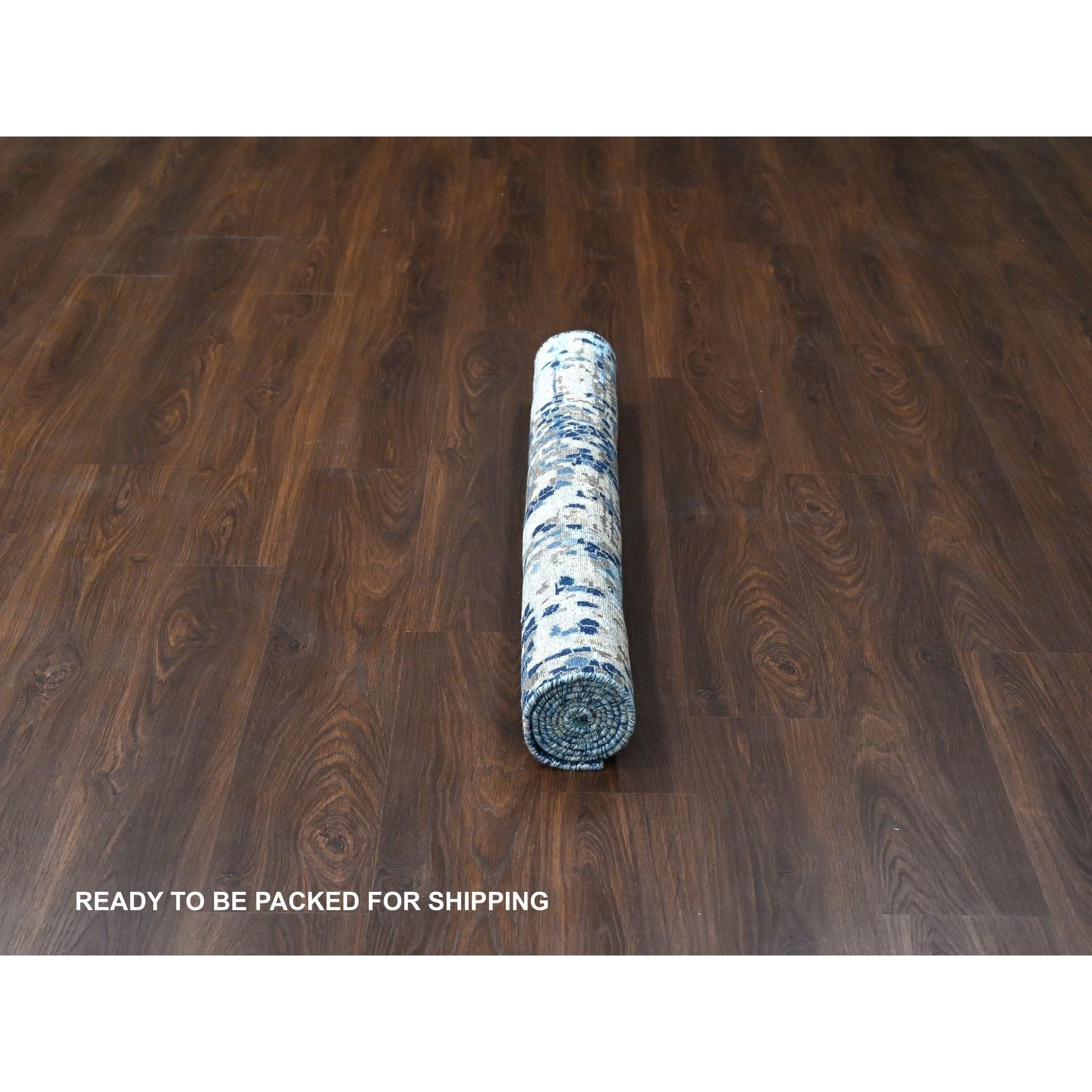 Annodato a mano 4'x6' Millennium Blue Modern Mosaic Design Tappeto in lana e seta annodato a mano in vendita