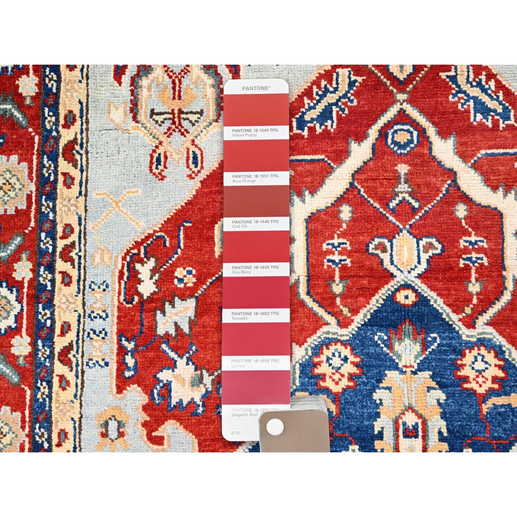 Afghan 4'x6' Red Serapi Heriz Design Soft Wool Hand Knotted Oriental Rug For Sale