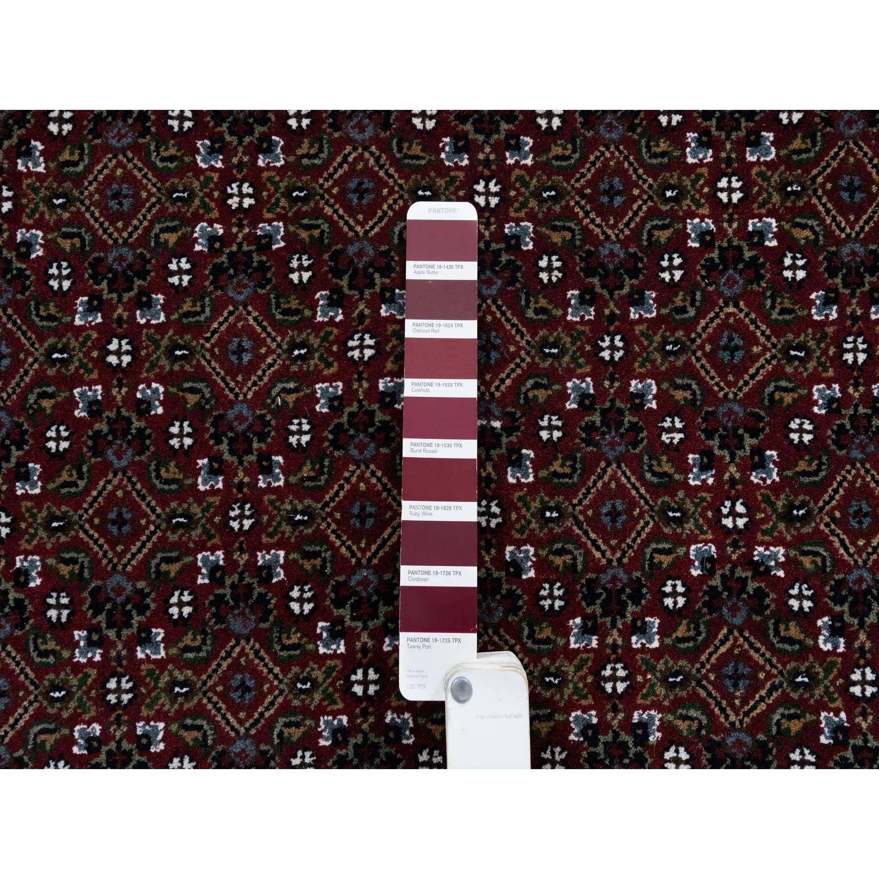 Indiano Tappeto 4'x6' Rich Red annodato a mano in morbida lana 175 KPSI Herati in vendita