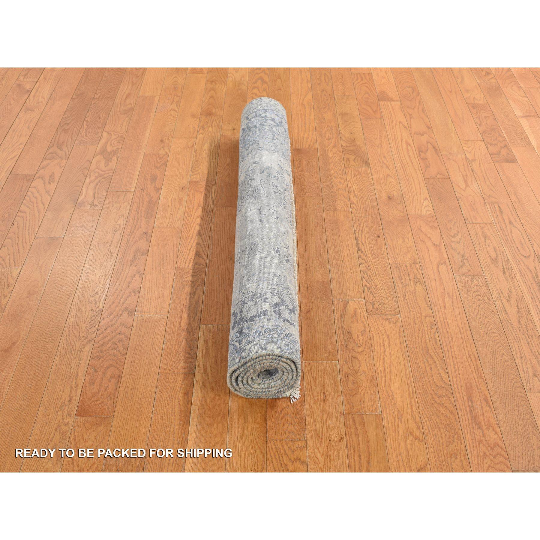Noué à la main 4'x6' Bleu Spruce Pure Soie Broken And Erased Tapis Oriental Persian Design en vente