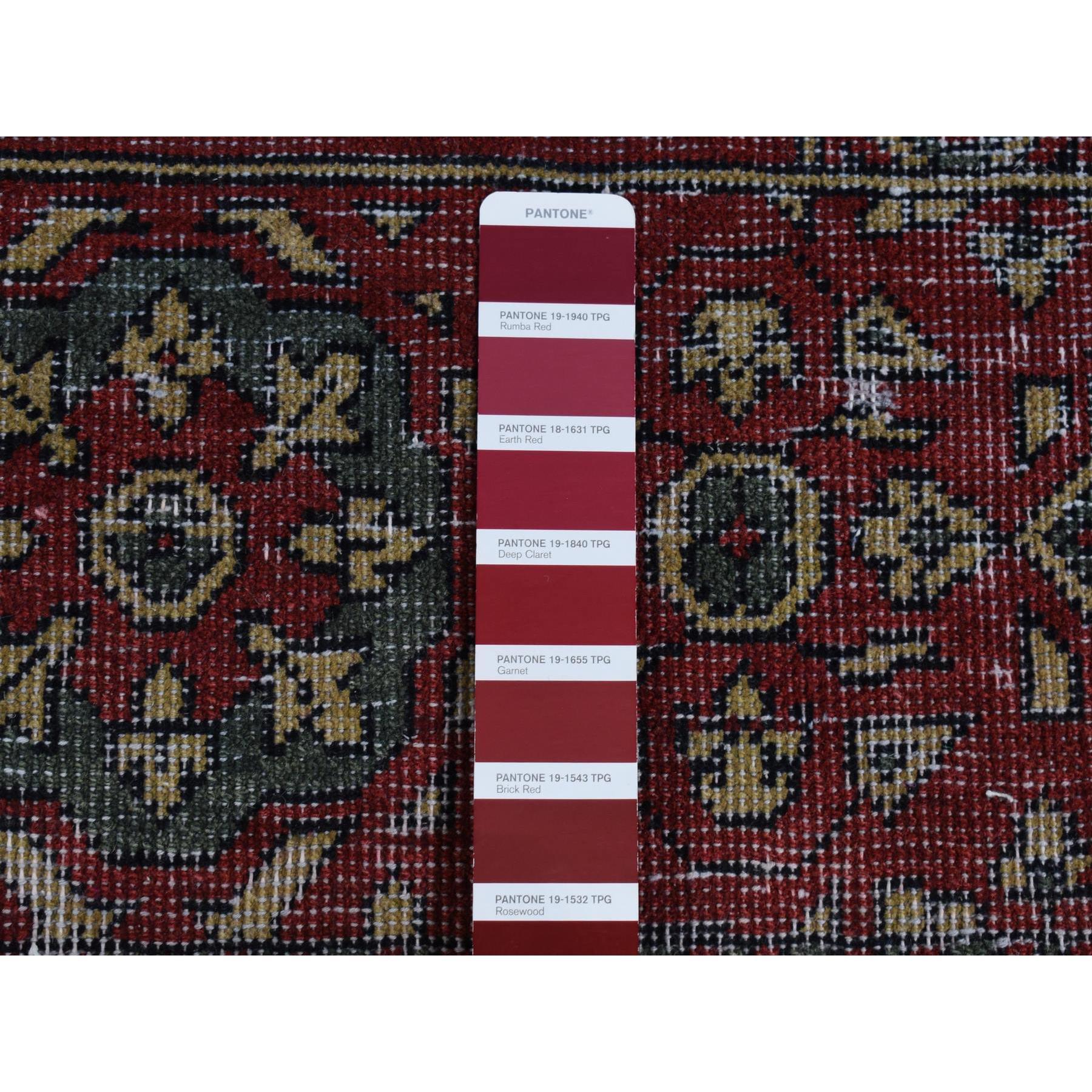 Alfombra anudada a mano de lana desgastada mameluca roja bermellón de 4'x6 Anudado a mano en venta