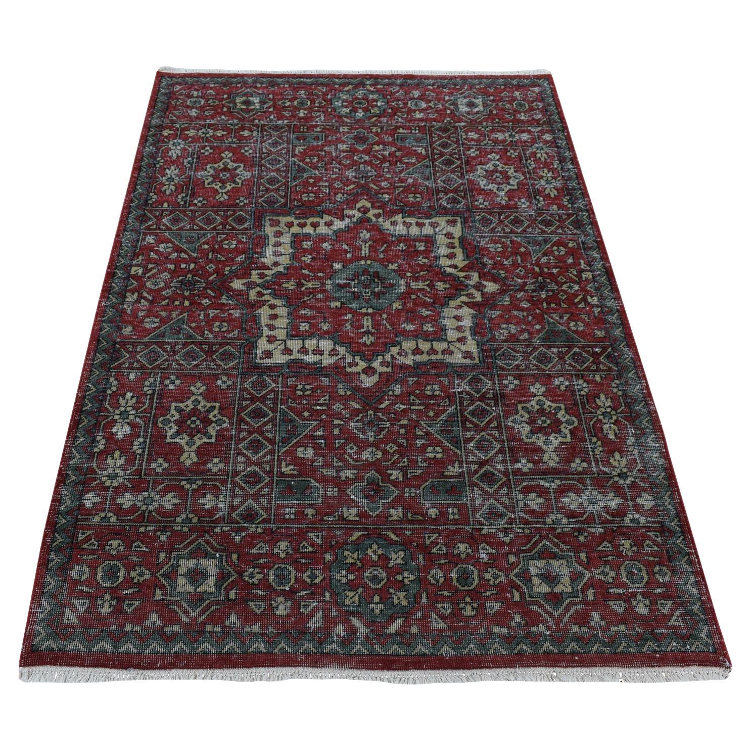 4'x6' Rouge Vermillon Look Vintage Mamluk Worn Wool Tapis noué à la main