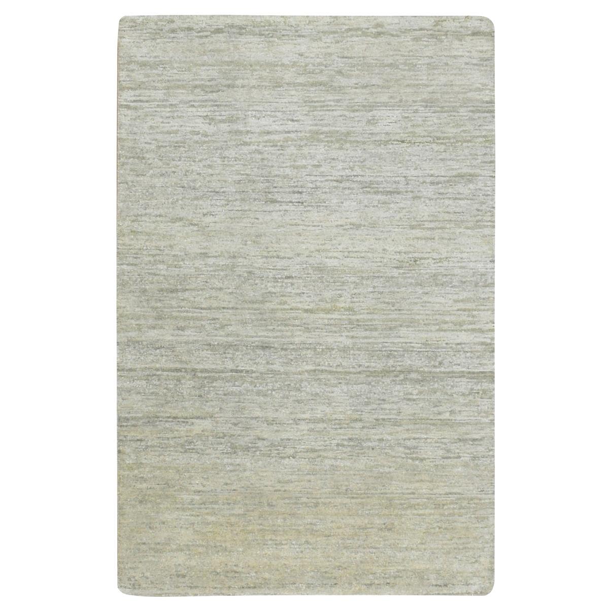 4'x6'1" Laurel Grün Hand geknüpft Plain Solid Design reine Seide Orientteppich im Angebot