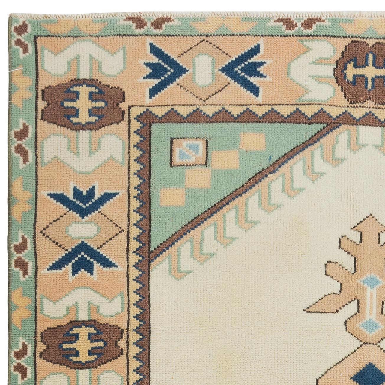 4x6.2 Ft Vintage Geometrischer Design-Teppich in Beige, handgefertigt in der Türkei. 100% Wolle (Türkisch) im Angebot