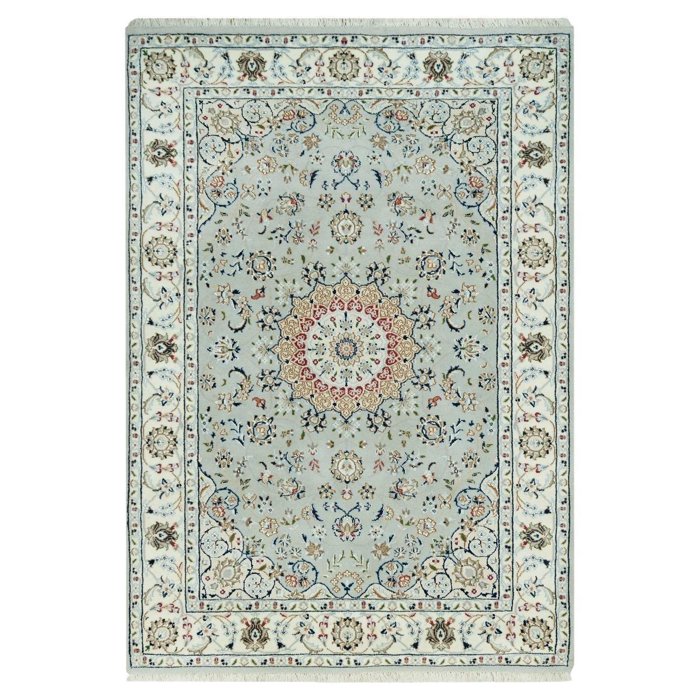 4'x6'2" Gray Hand Knotted Nain Center Medallion Design Wool and Silk Rug