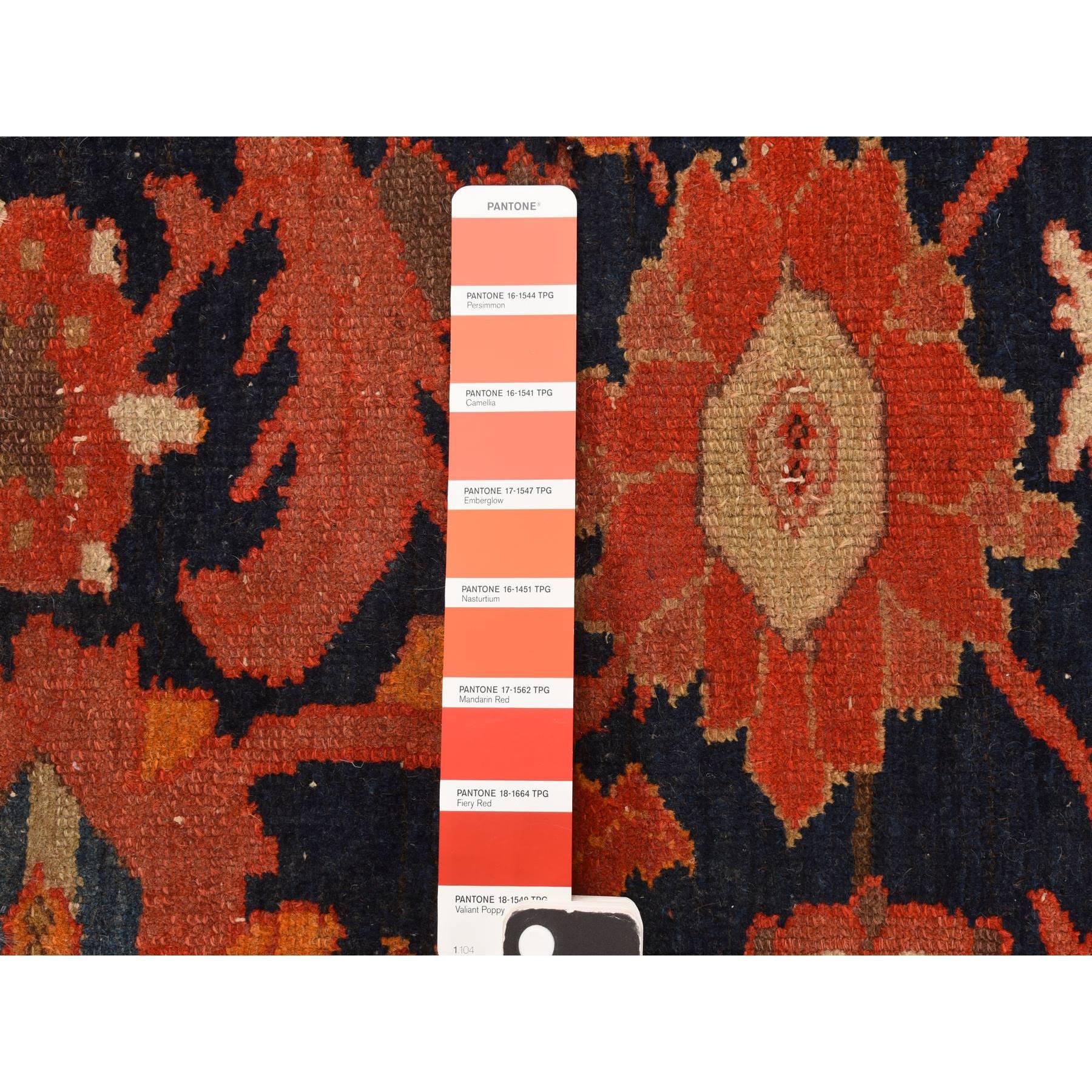 Perse Tapis de soirée persan ancien bleu nuit noué à la main de 4'x6'2