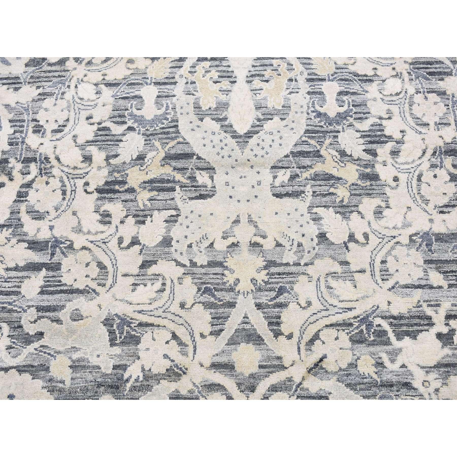 Annodato a mano Thunder Gray, Hunting Design Silk With Wool Hand Knotted Oriental Rugs 4'x6'3