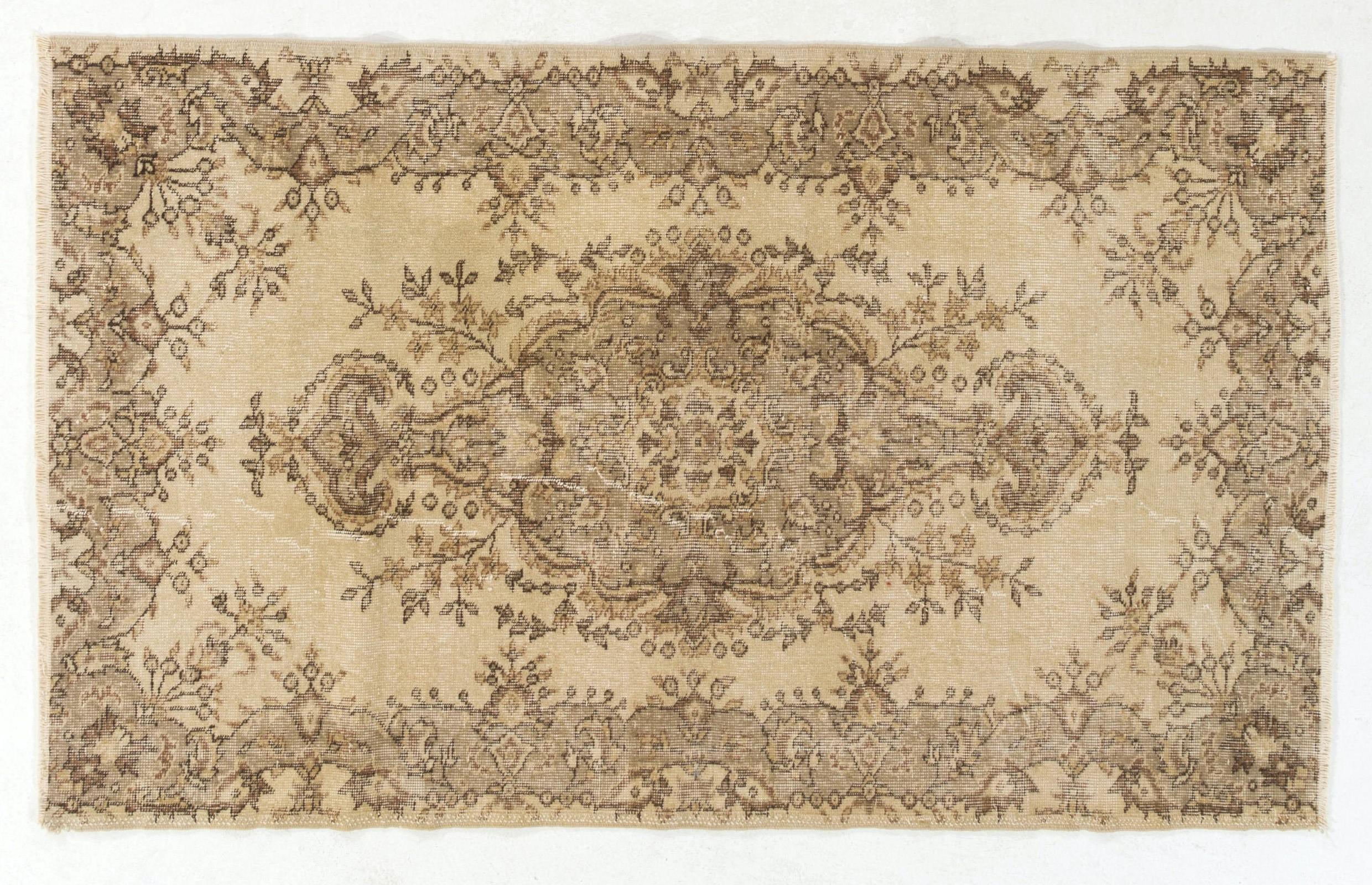 Wool 4x6.5 ft Hand-Knotted Vintage Turkish Oushak Rug, Medallion Design Beige Carpet For Sale