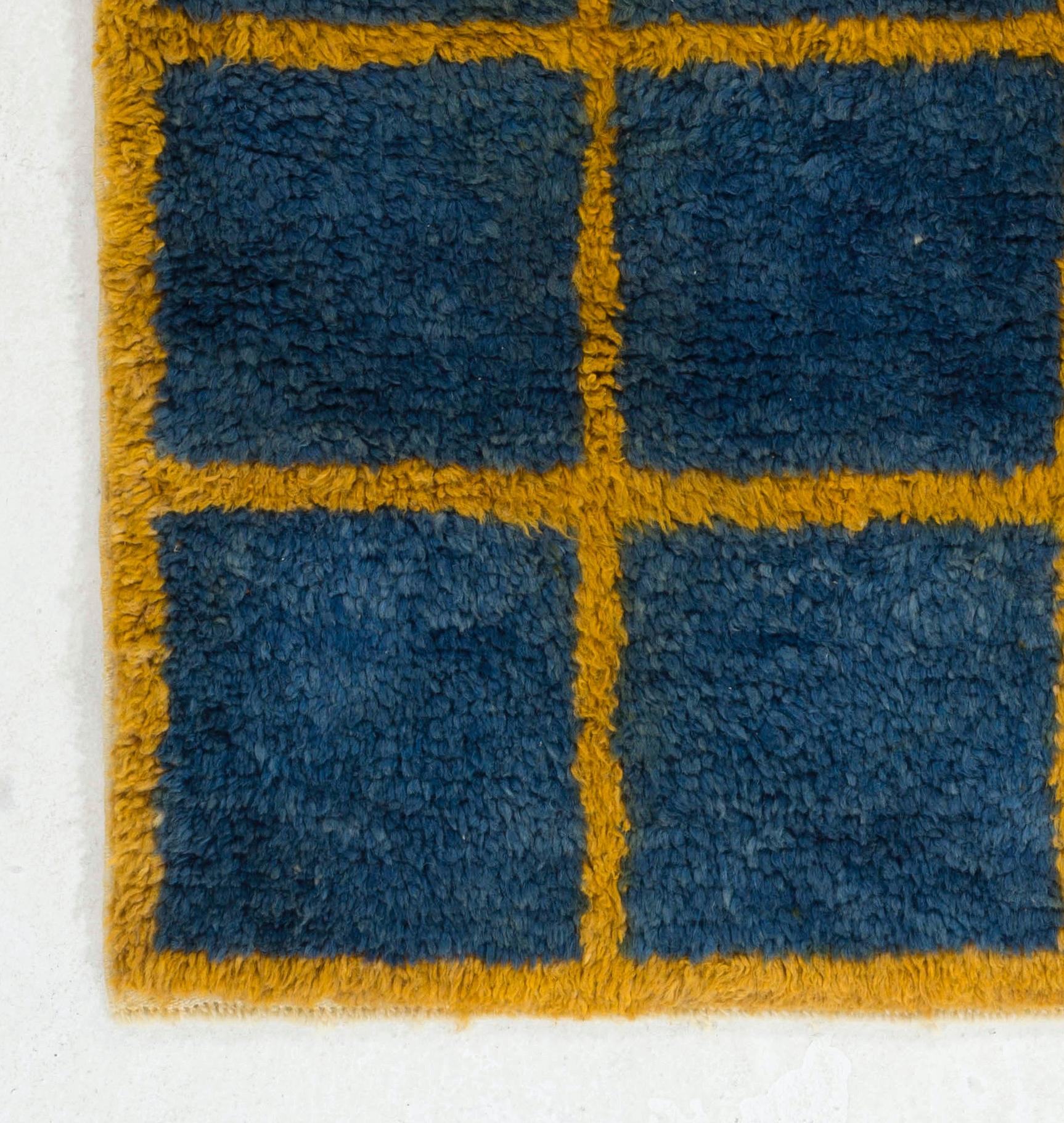 4x6.6 Ft Vintage Checkered 'Tulu' Rug in Blue & Yellow, Custom Options Available In Excellent Condition In Philadelphia, PA