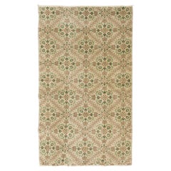 Tappeto d'accento vintage anatolico annodato a mano 4x6.6 ft con disegno floreale all-over