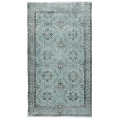 4x6.8 Ft Light Blue Area Rug with Floral Design. Noué à la main en Turquie