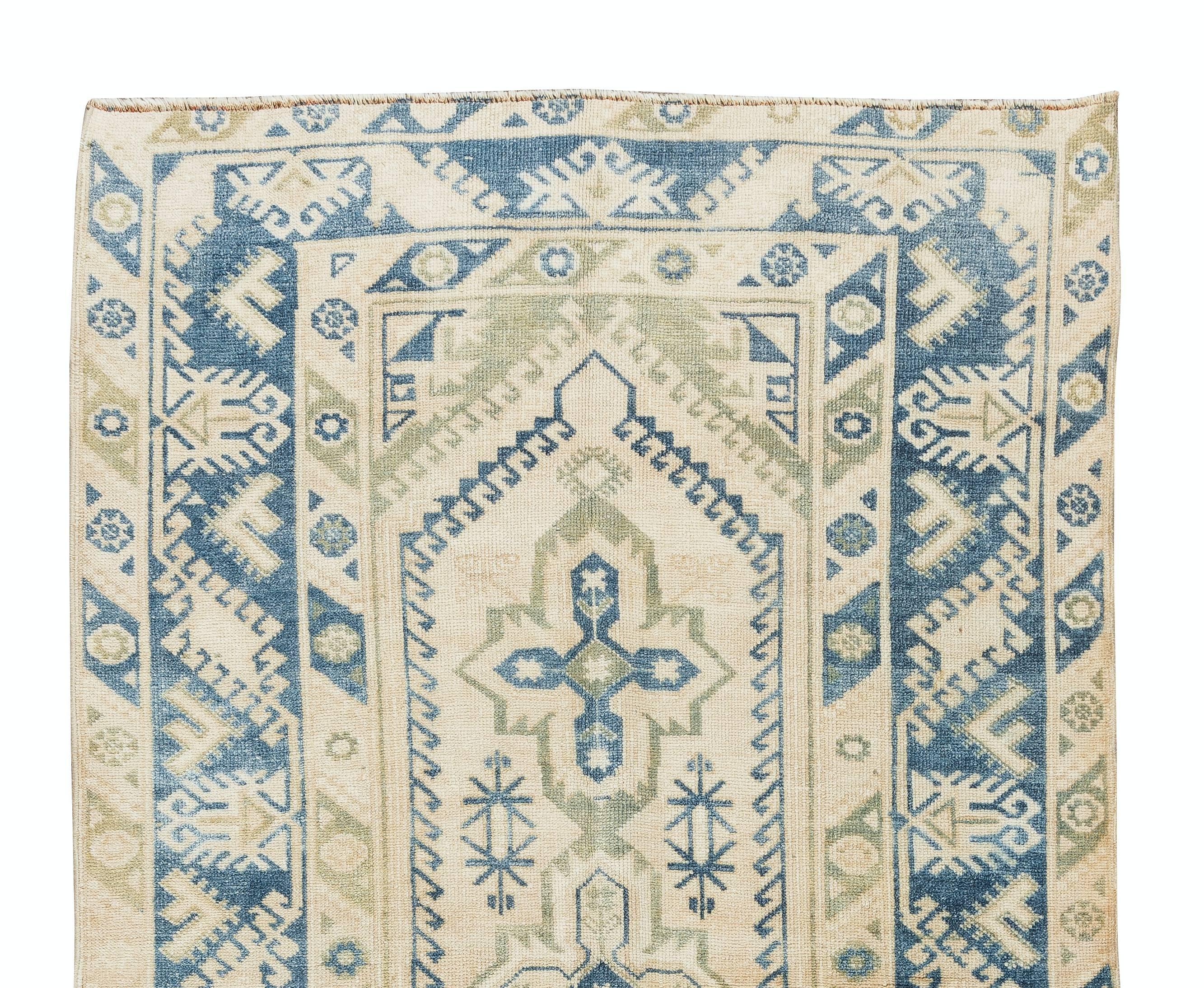 Turkish Vintage Handmade Rug from Central Anatolia, Woolen Floor Covering For Sale