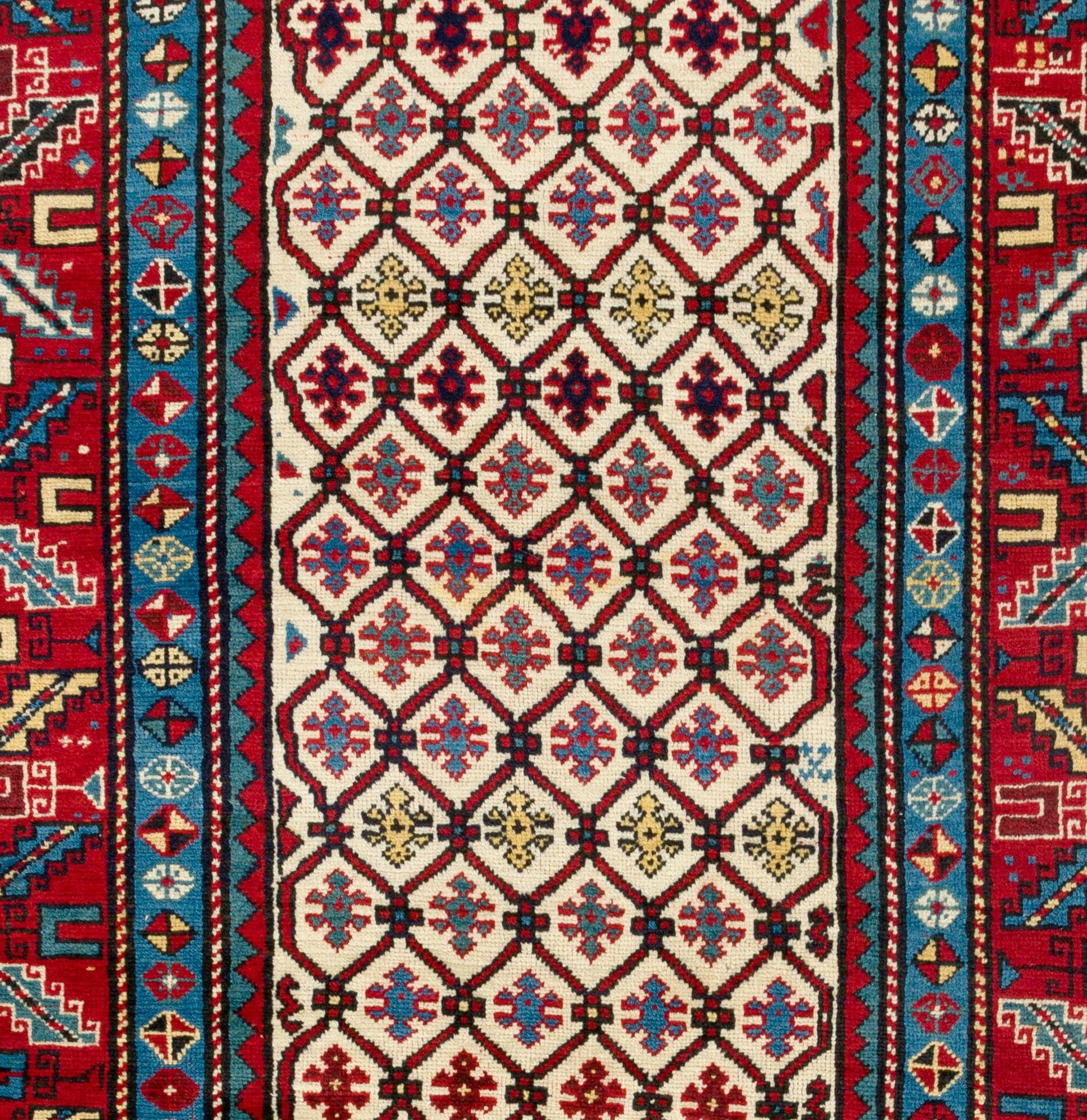 4'x7' antiker kaukasischer Kazak-Teppich, ausgezeichneter Zustand, Ful Pile, Original (Kaukasisch) im Angebot