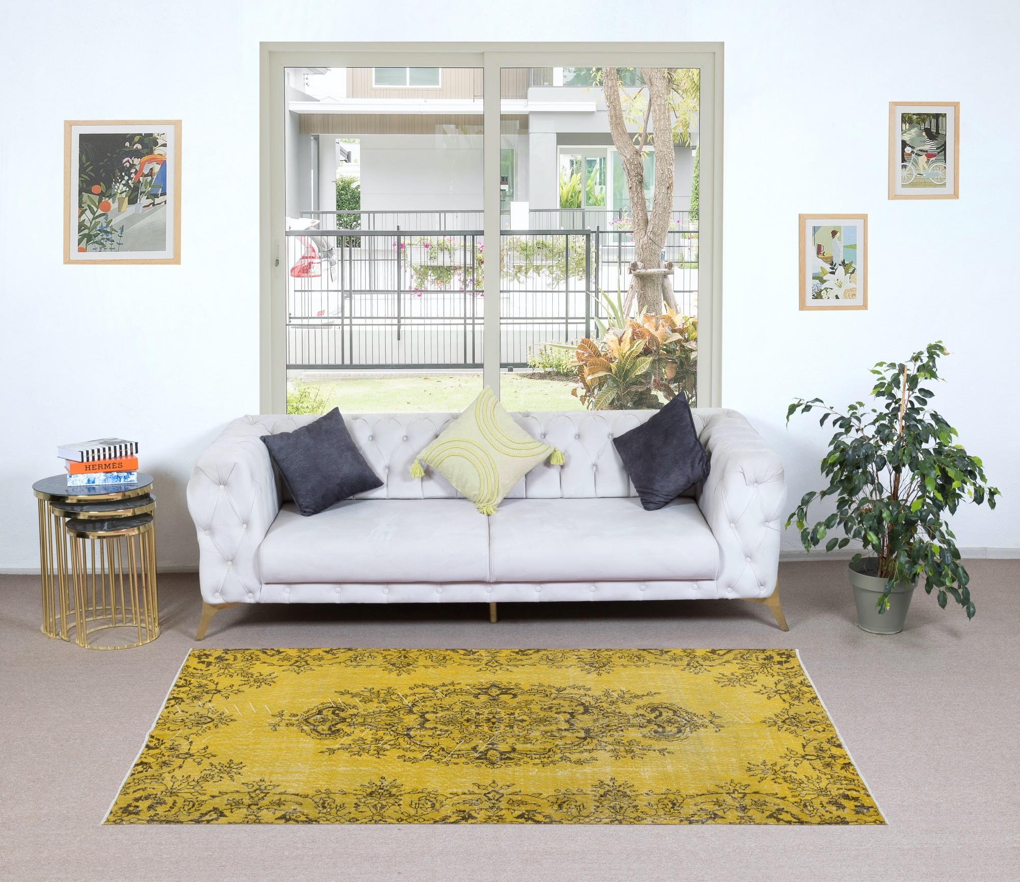 4x7 Ft Authentic Handmade Turkish Rug Over-Dyed in Gelb, Vintage Carpet (Handgeknüpft) im Angebot