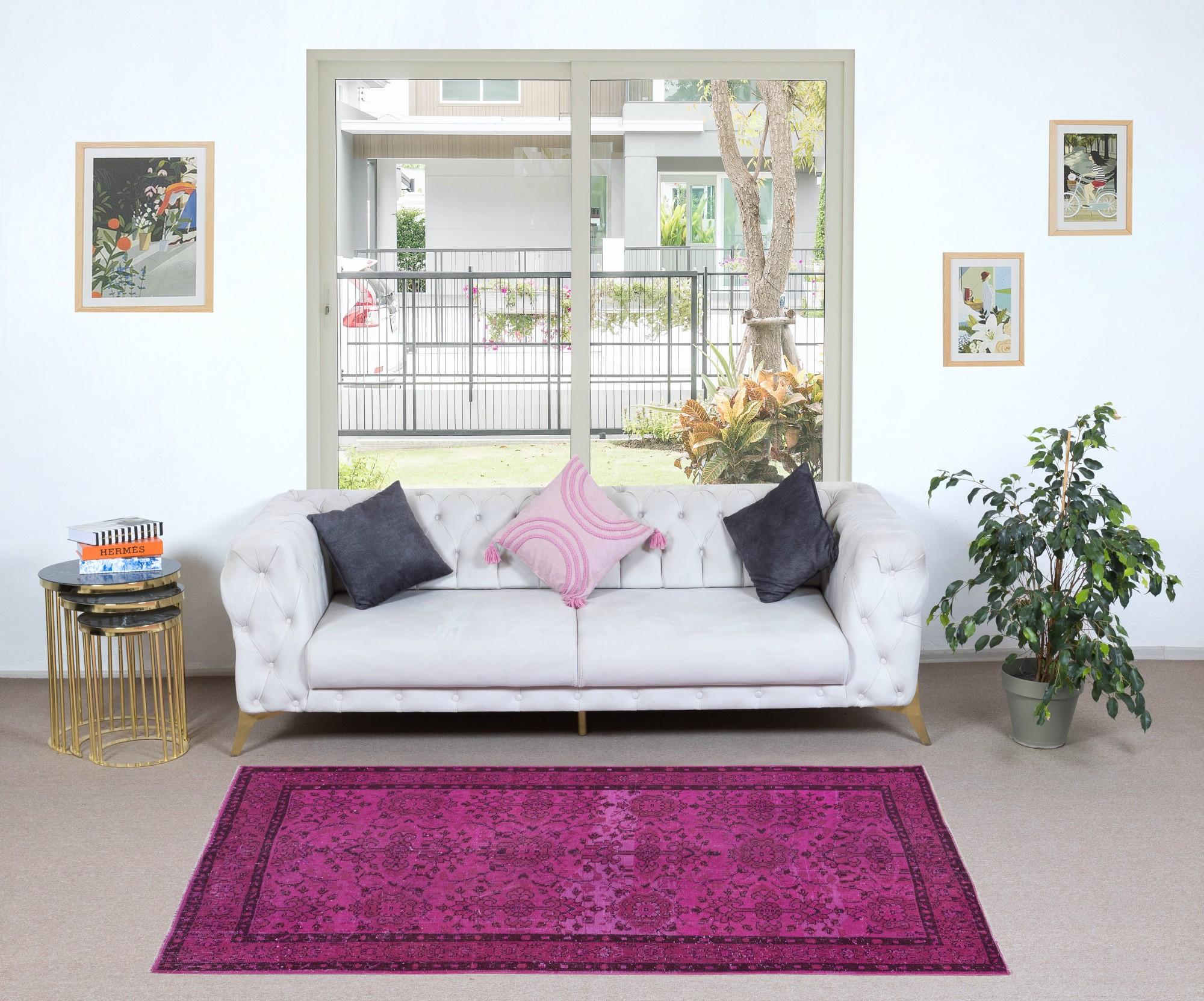 4x7 Ft Floral gemusterter rosa Teppich für moderne Inneneinrichtung, handgeknüpft in der Türkei (Handgeknüpft) im Angebot