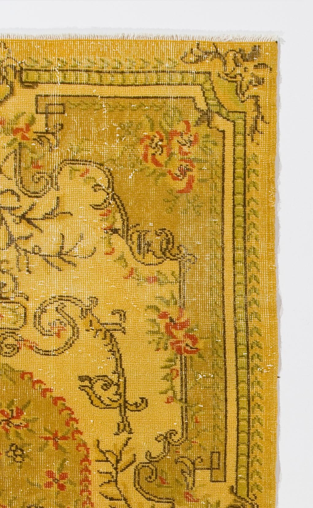 Tappeto turco 4x7 Ft di ispirazione francese Aubusson in giallo, Tappeto moderno fatto a mano In condizioni buone a Spring Valley, NY