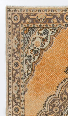 4x7 Ft Vintage Handmade Turkish Accent Rug with Geometric Medallion Design