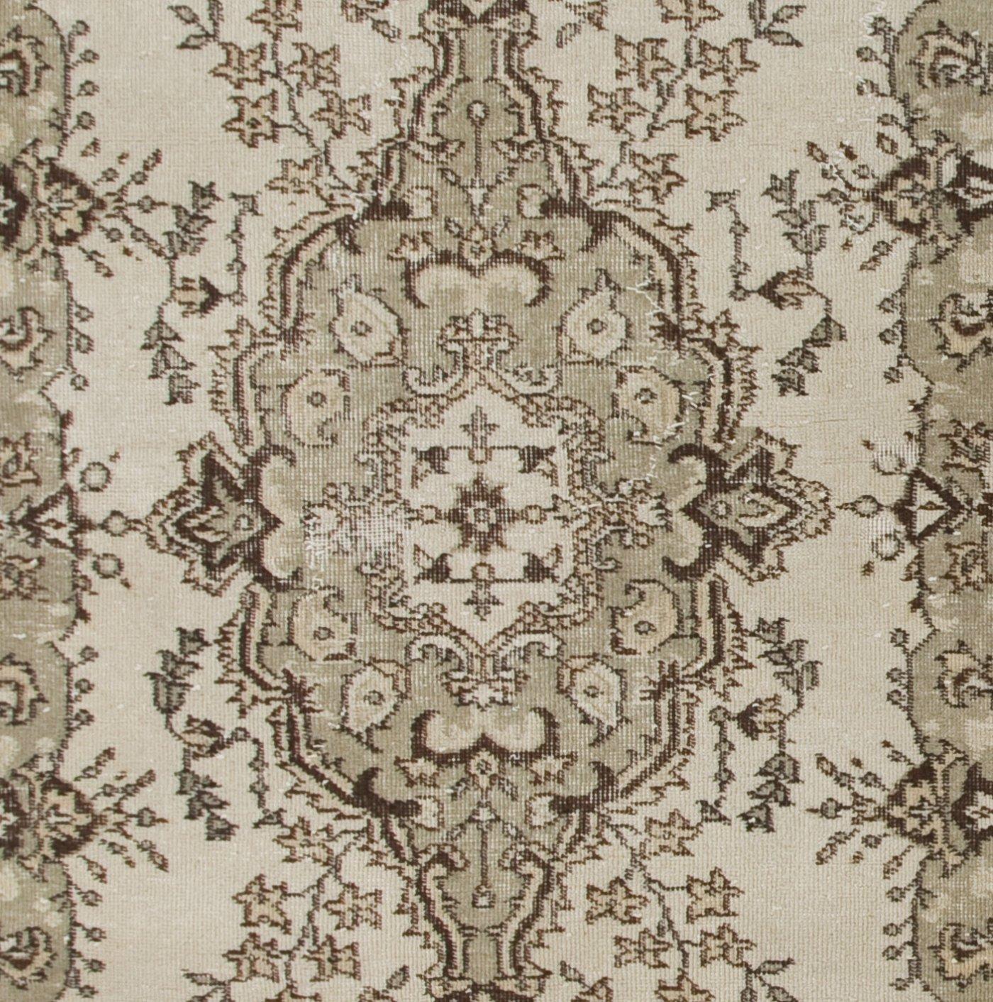 Hand-Knotted  4x7 ft Vintage Turkish Accent Rug in Beige. Sun Faded Handmade Carpet