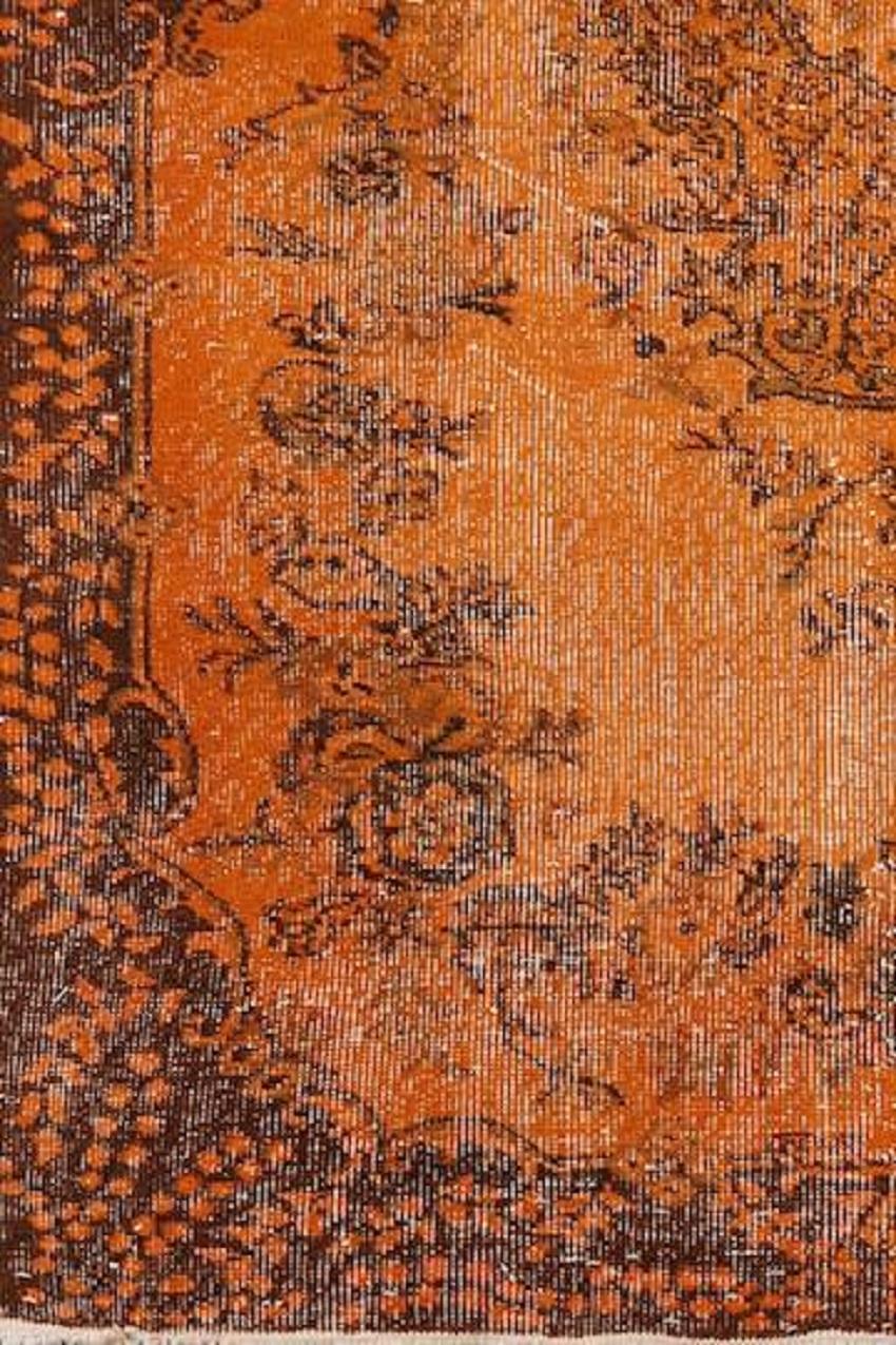 Tessuto a mano Tappeto turco vintage fatto a mano da 4x7 piedi con disegno di giardino sovra-tinto in arancione