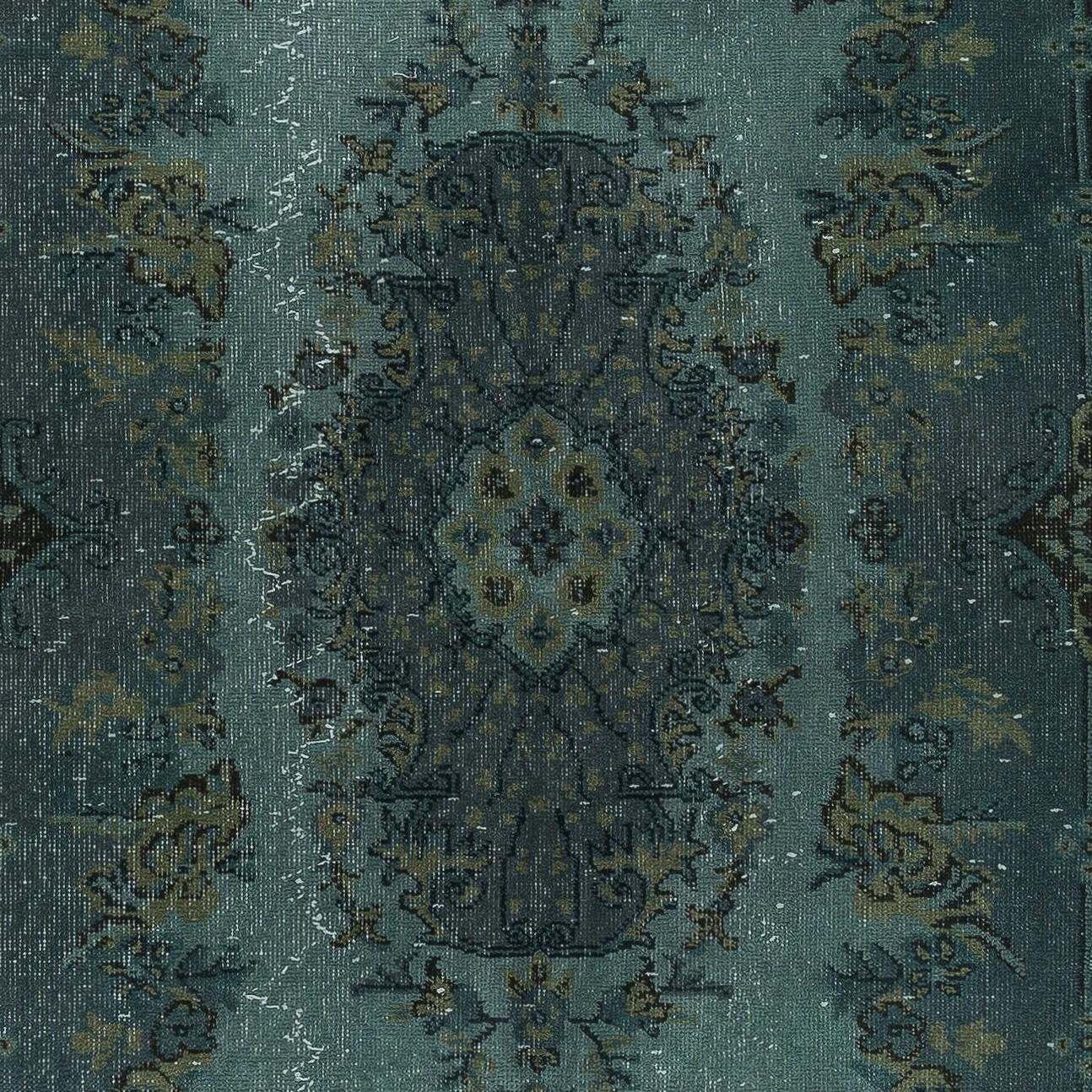 4x7 Ft Moderner handgefertigter blauer, farbiger türkischer Wollteppich mit Medaillon-Design im Zustand „Gut“ im Angebot in Spring Valley, NY