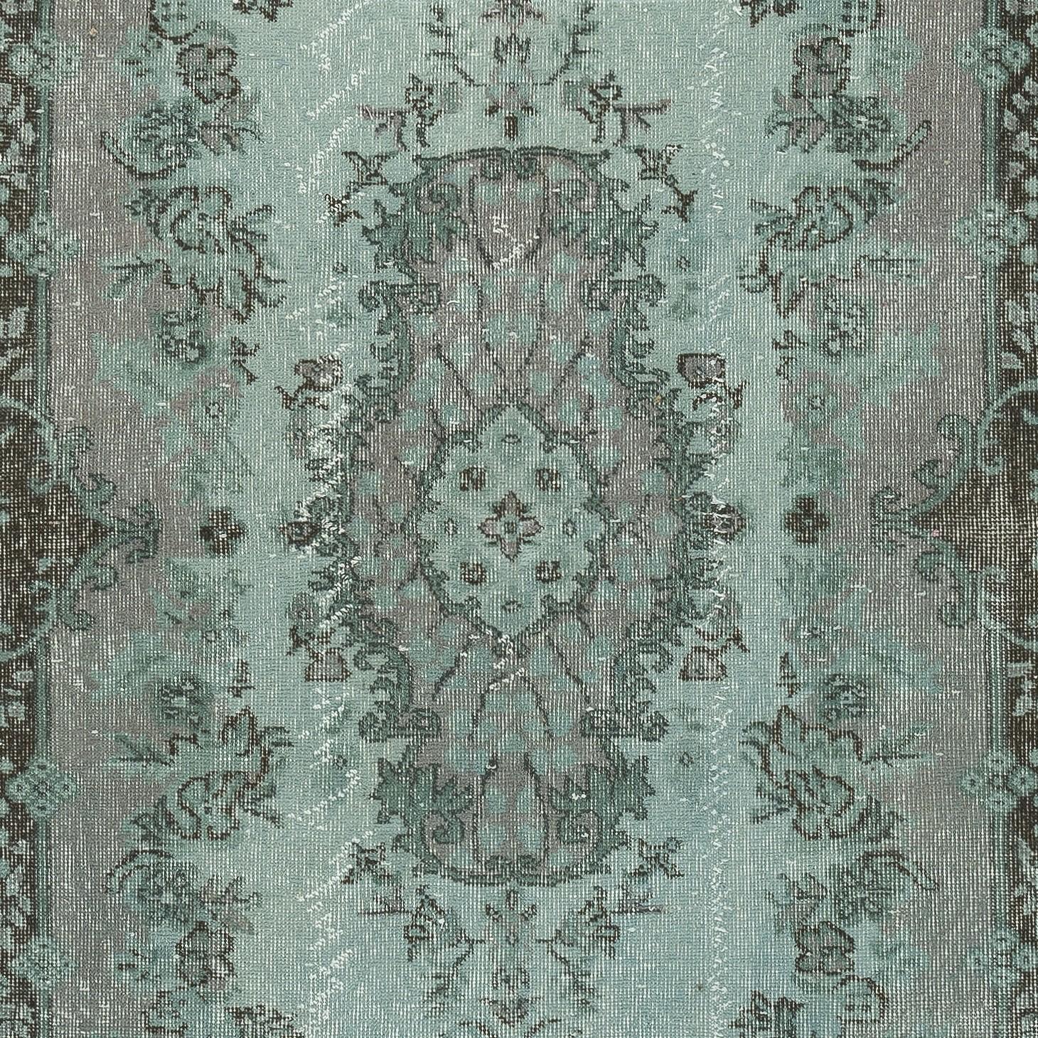 4x7 Ft Moderner handgefertigter blauer, farbiger türkischer Wollteppich mit Medaillon-Design im Zustand „Gut“ im Angebot in Spring Valley, NY