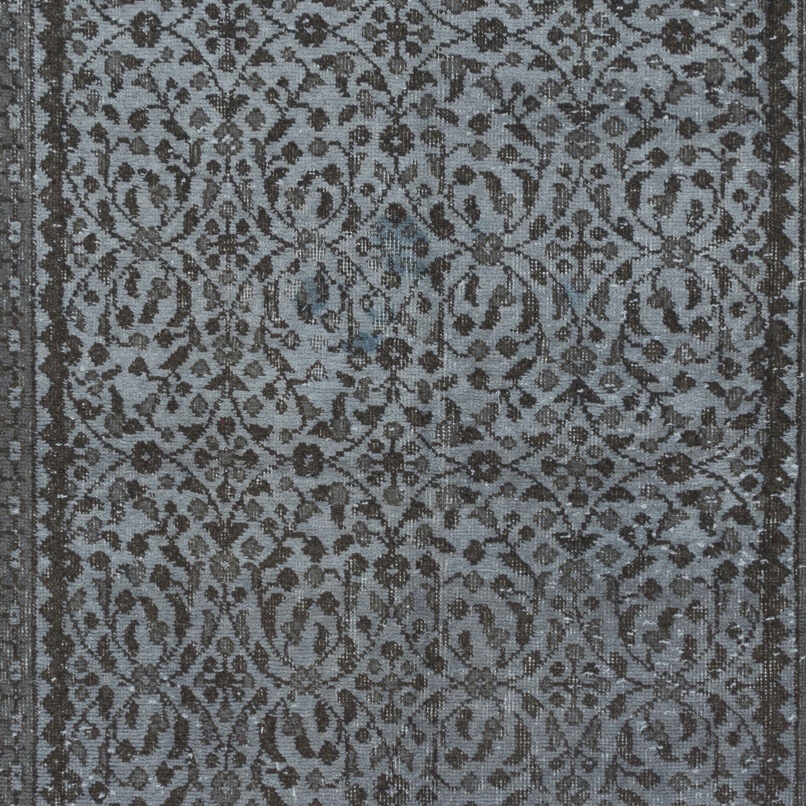 Turco Tappeto a mano di piccole dimensioni 4x7 Ft con disegno botanico e sfondo grigio dalla Turchia in vendita
